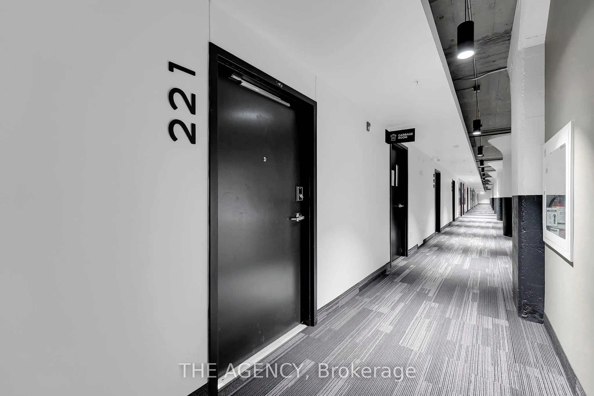 120 HURON Street, #221