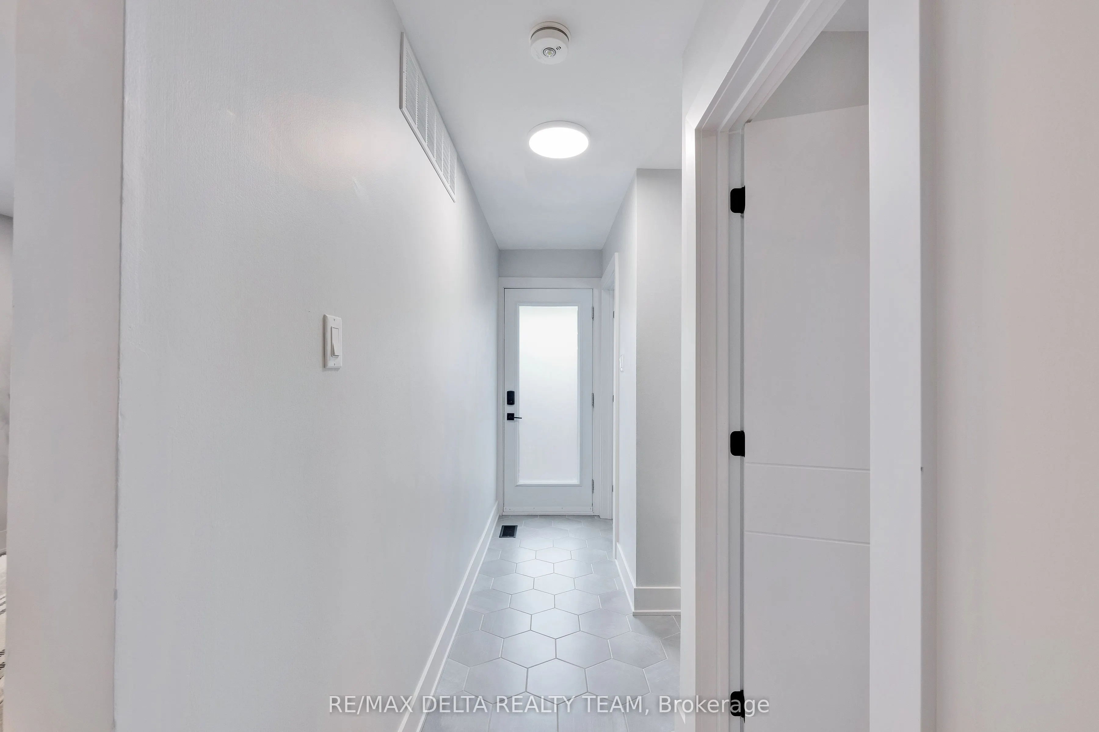 2556 Gravelle Crescent