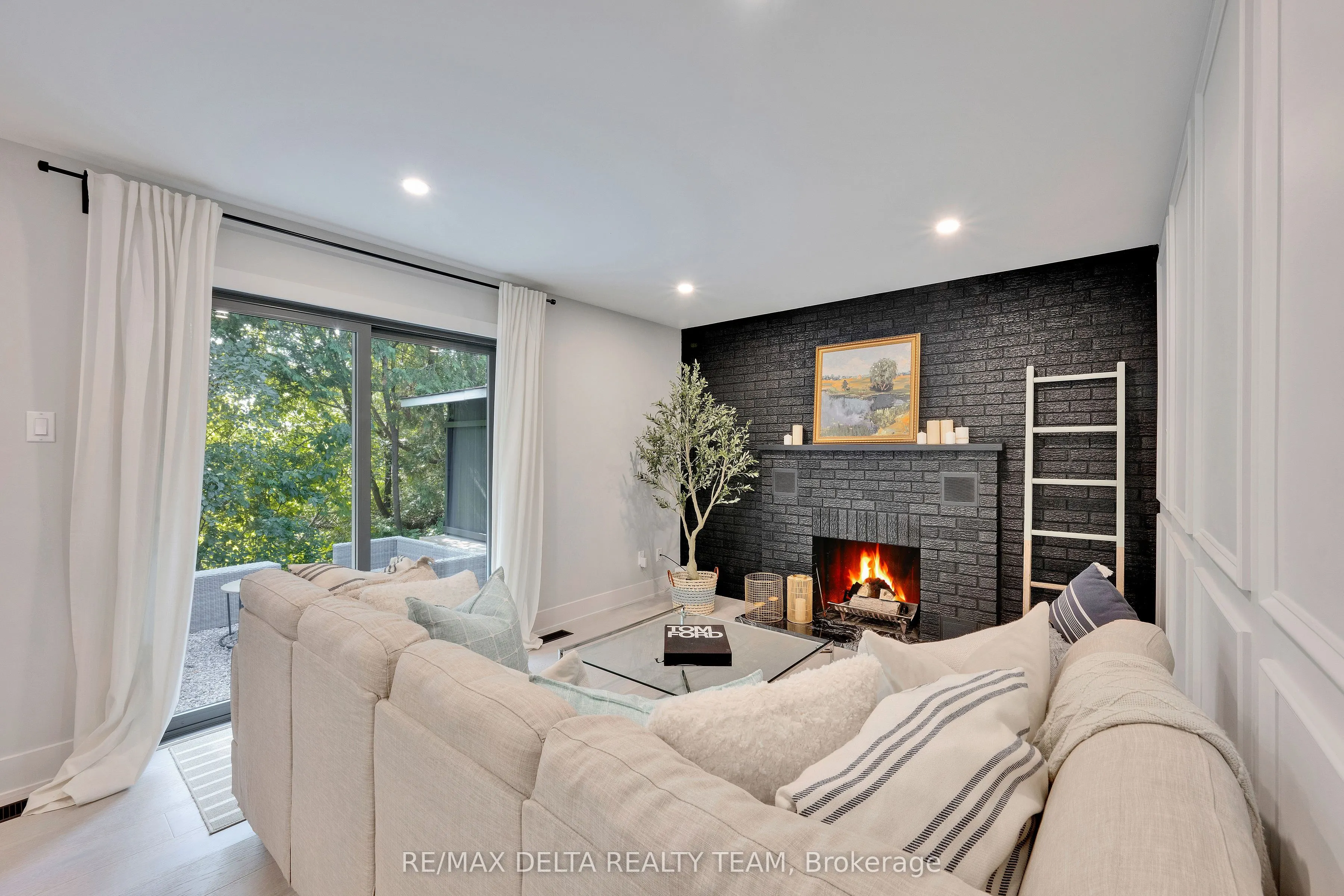 2556 Gravelle Crescent