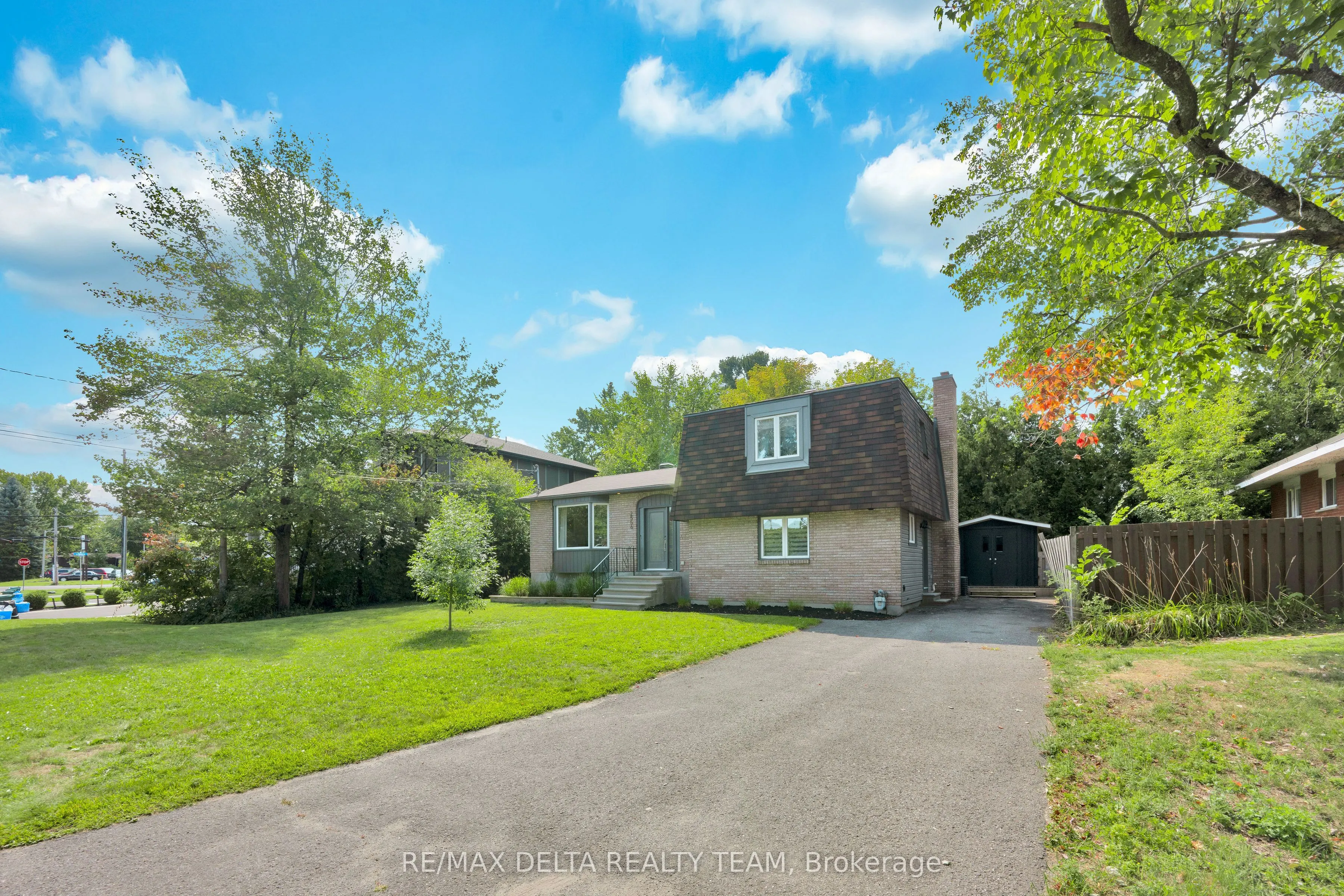 2556 Gravelle Crescent