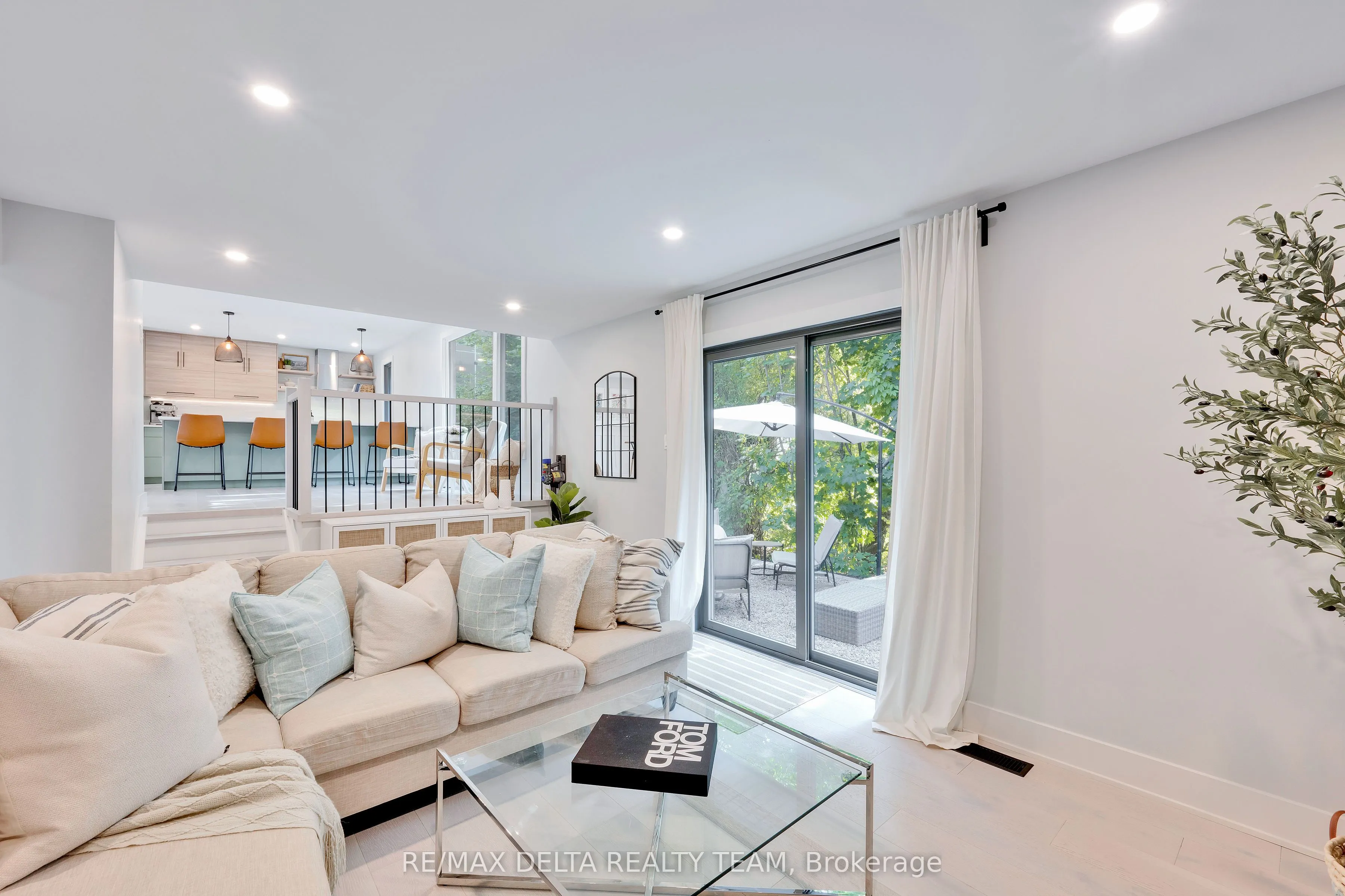2556 Gravelle Crescent