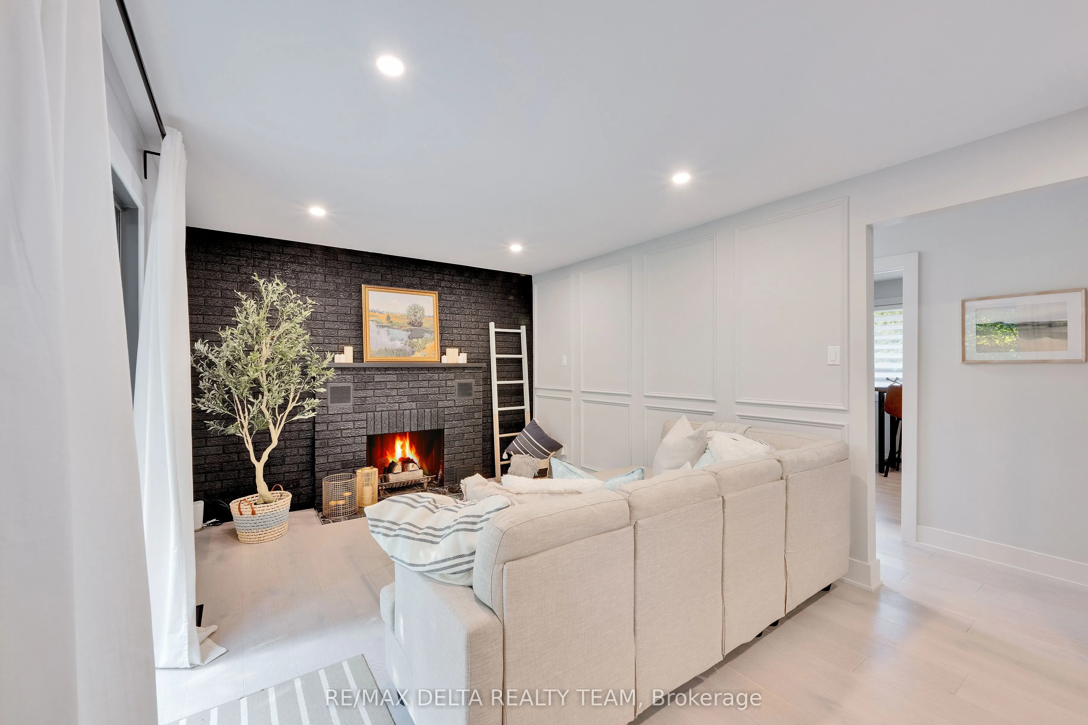 2556 Gravelle Crescent