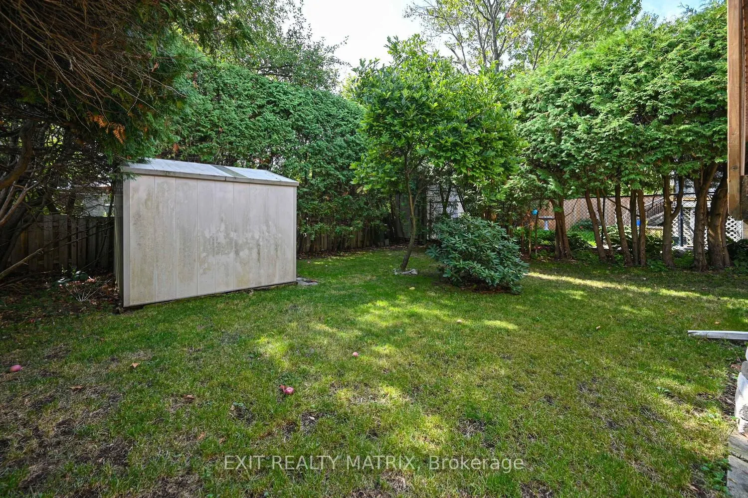 90 Chesterton Drive