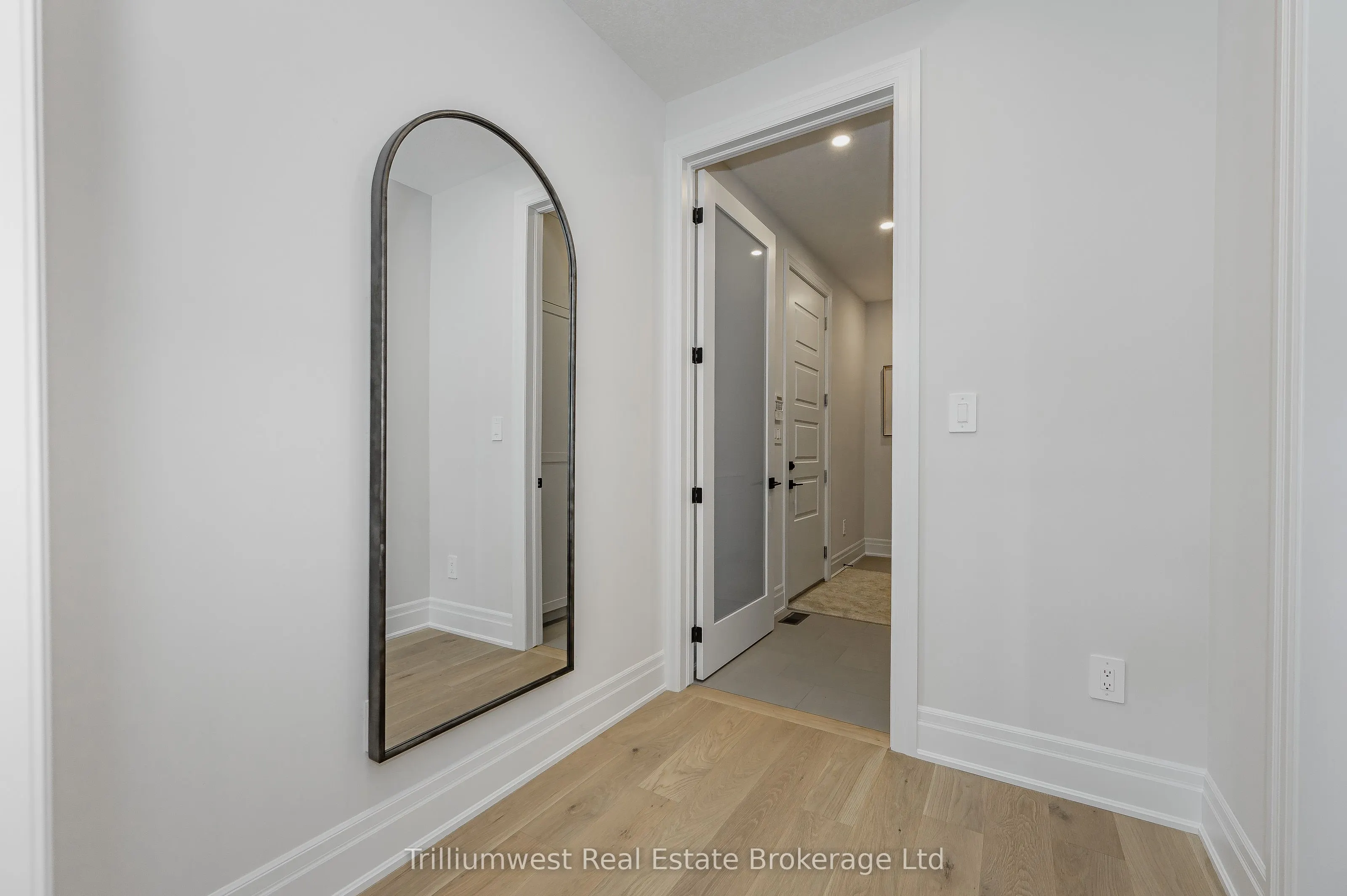 10 Inverhill Road