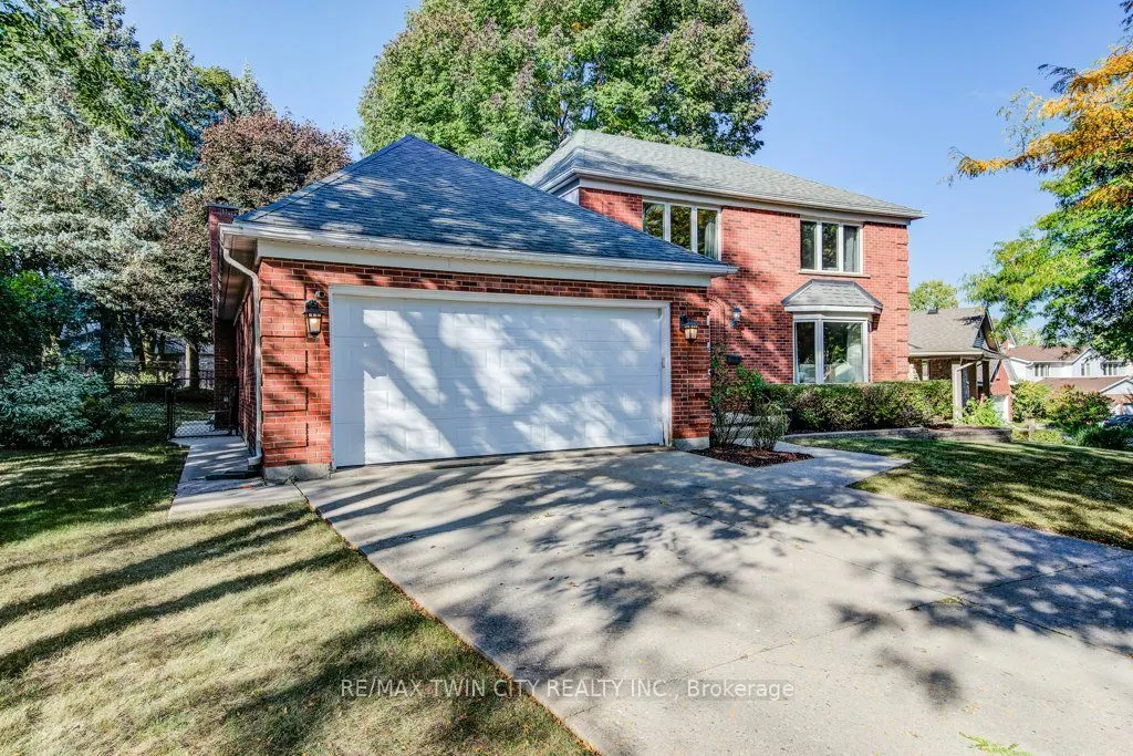 466 Kingsford Place
