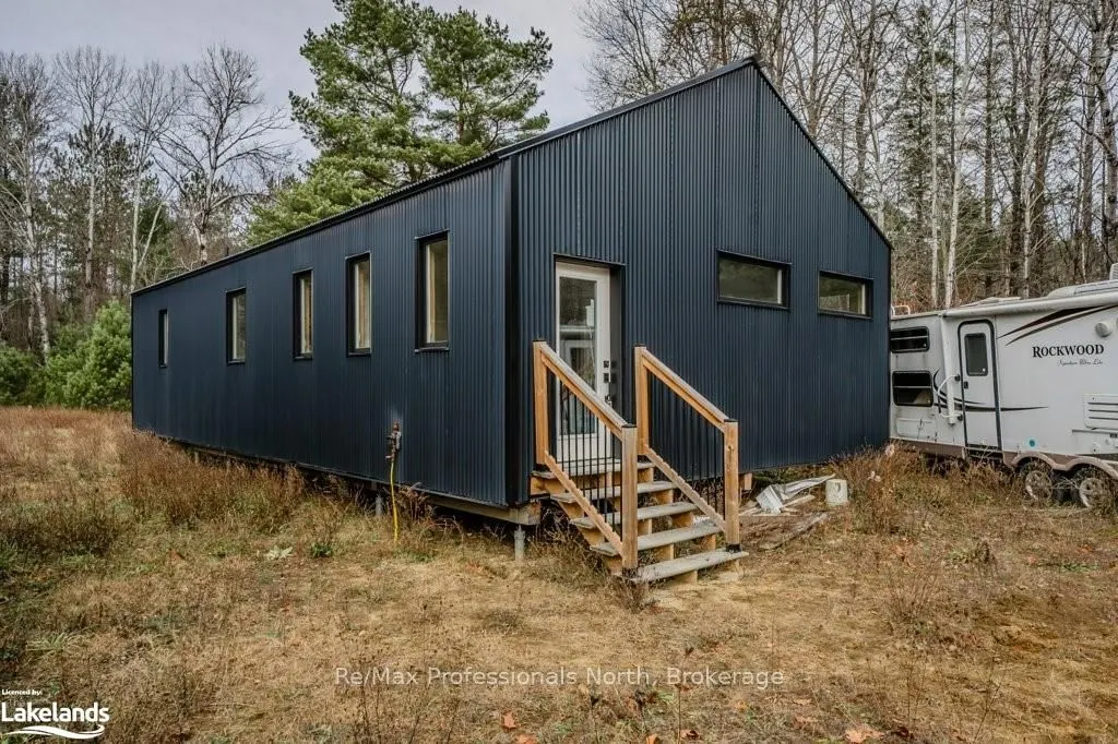 2180-2186 HIGHWAY 141