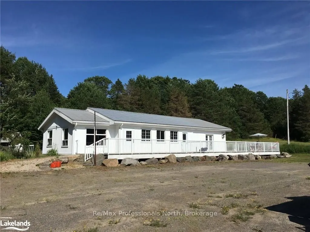 2180-2186 HIGHWAY 141