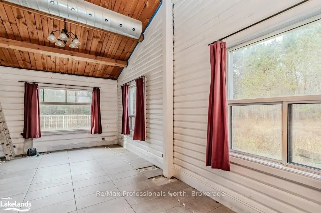 2180-2186 HIGHWAY 141