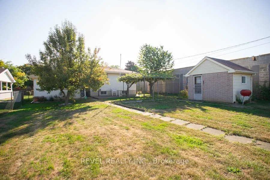 10 Linden Avenue