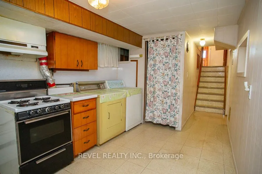 10 Linden Avenue