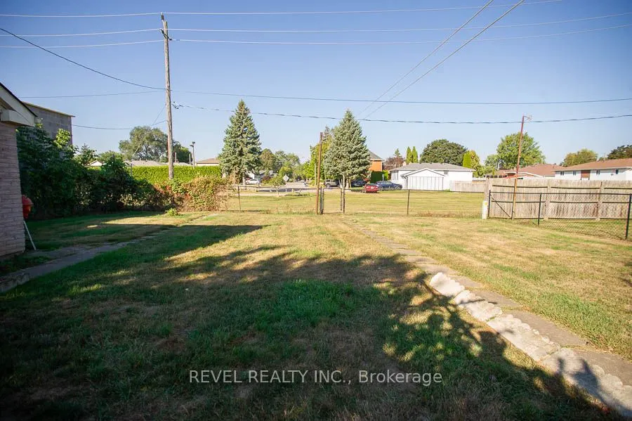 10 Linden Avenue