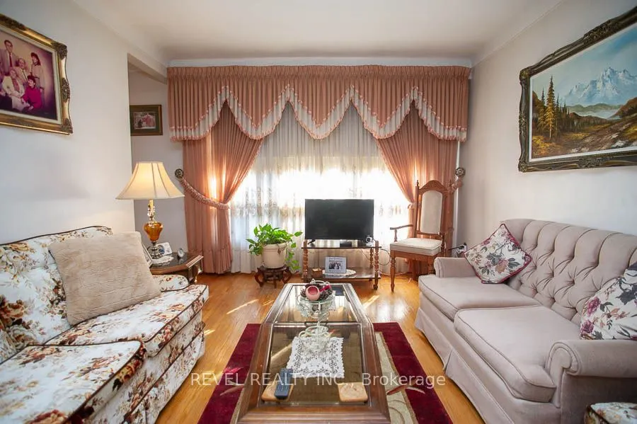 10 Linden Avenue