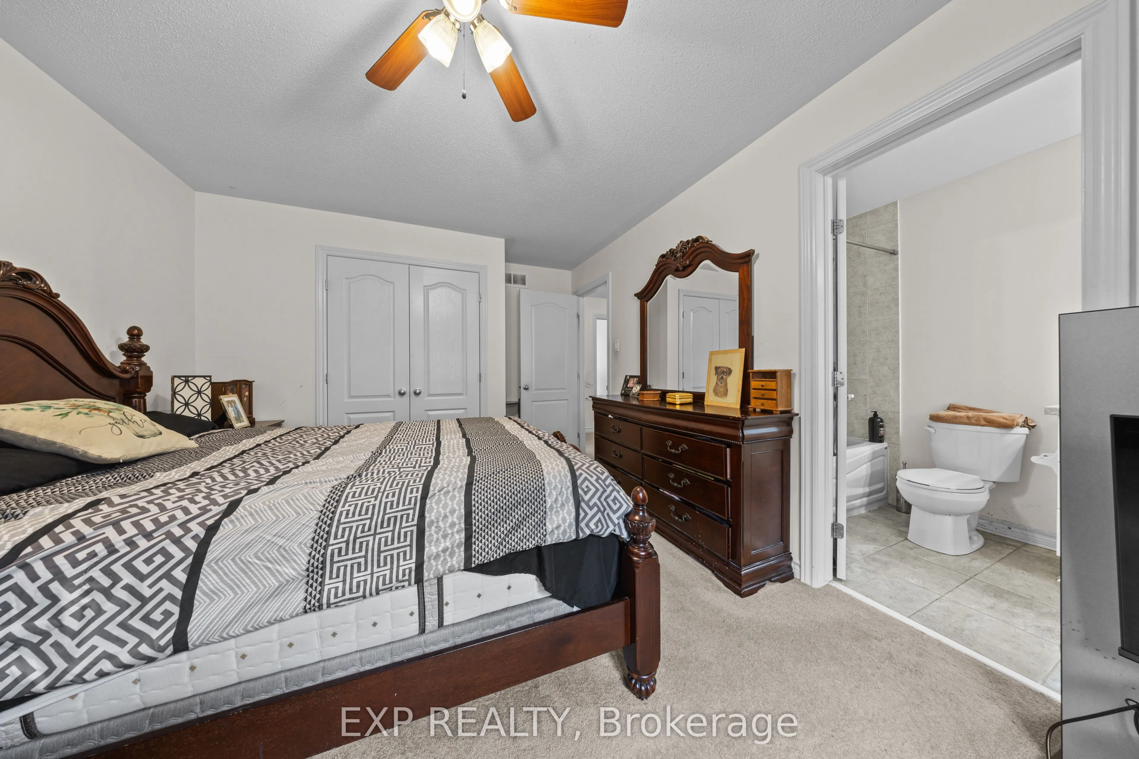 121 Daglan Crescent