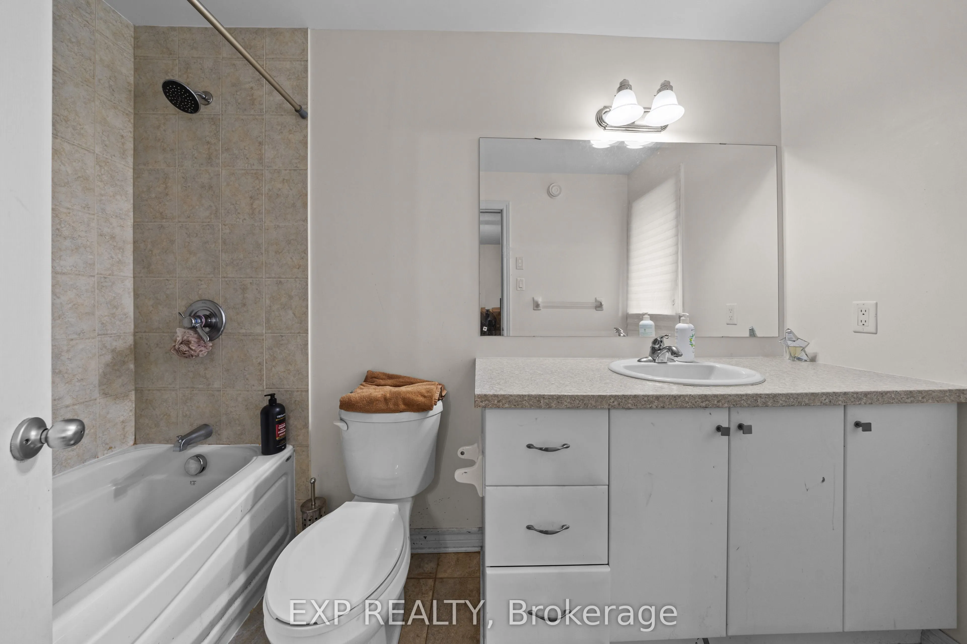 121 Daglan Crescent