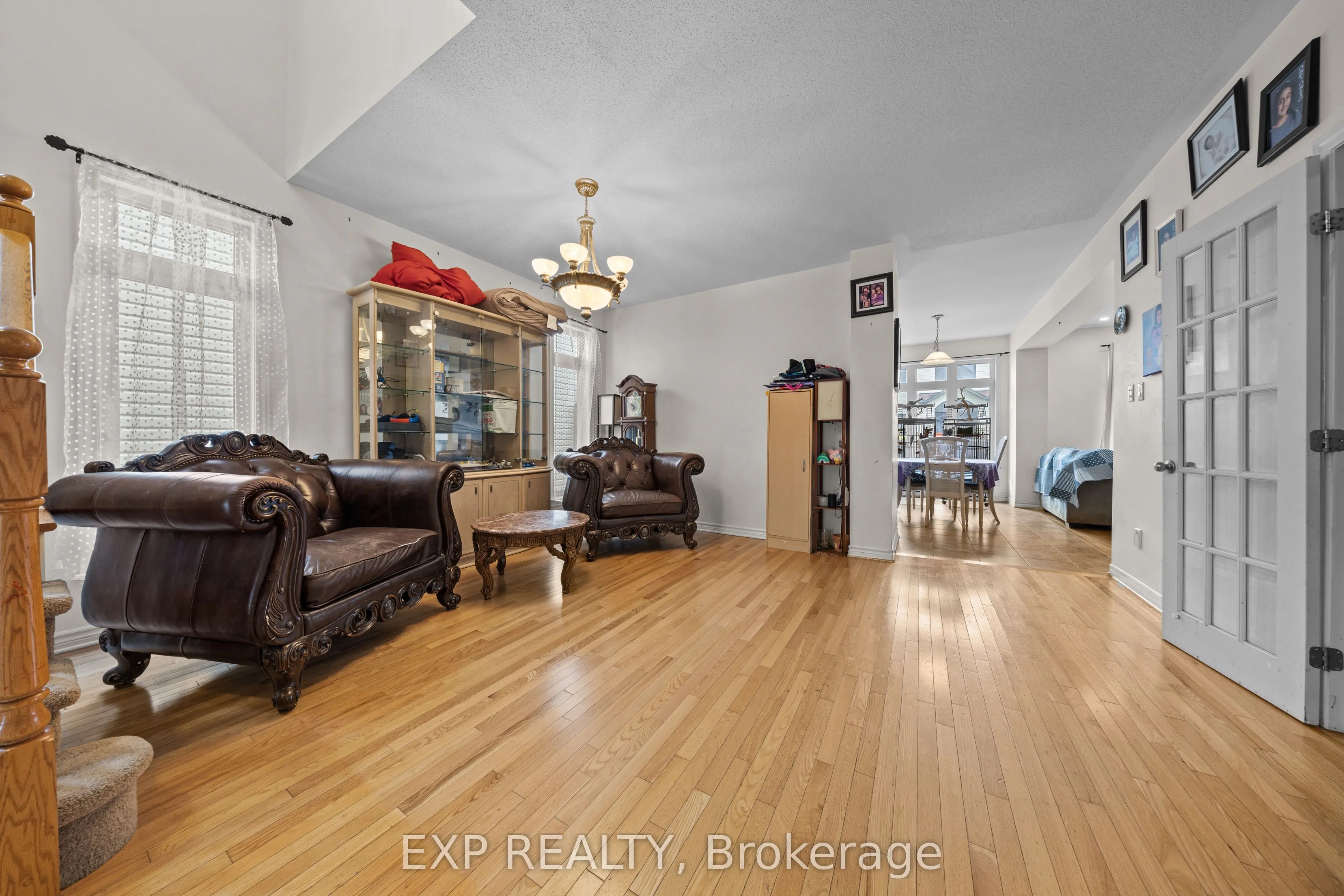121 Daglan Crescent