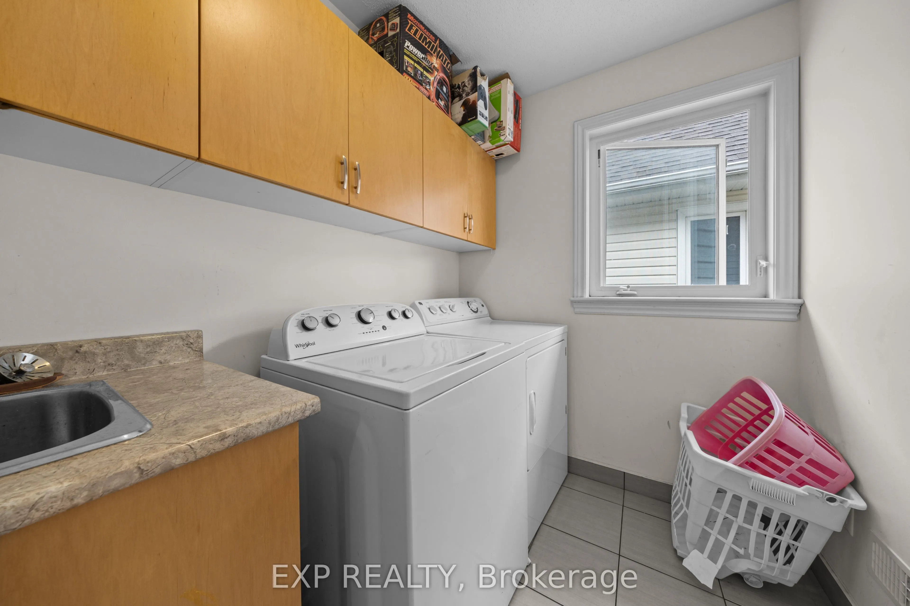 121 Daglan Crescent