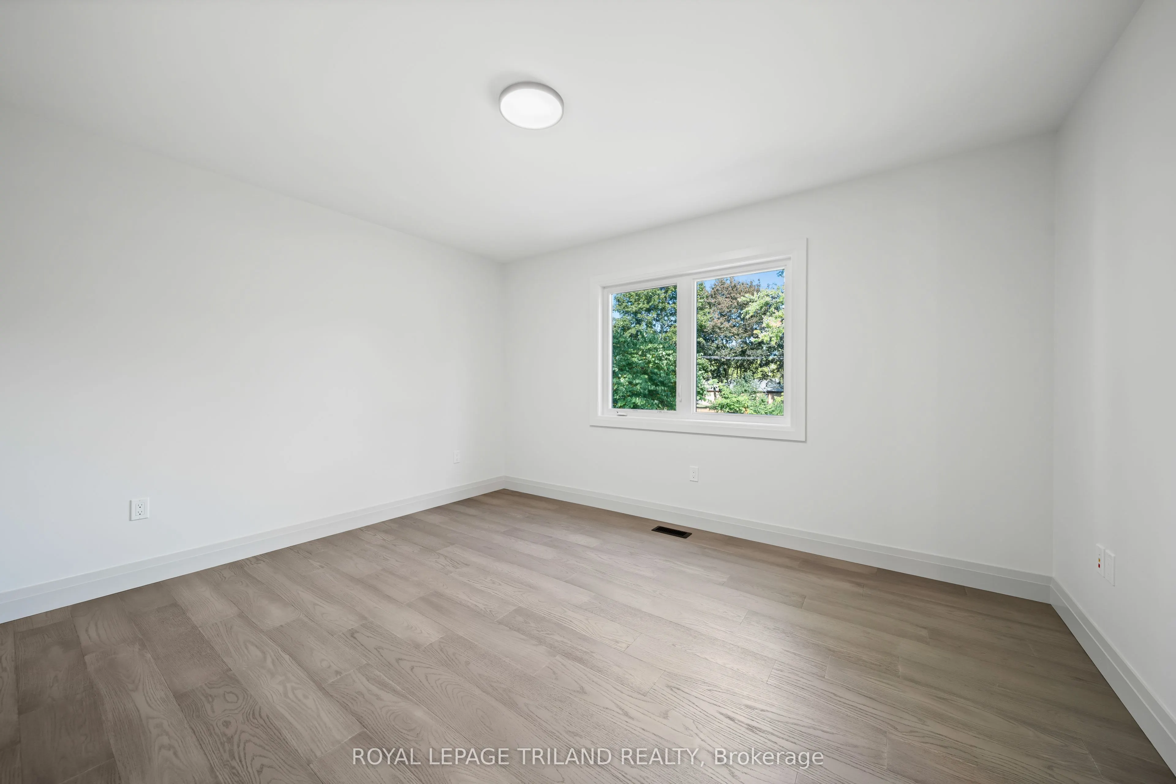 520 Canterbury Road
