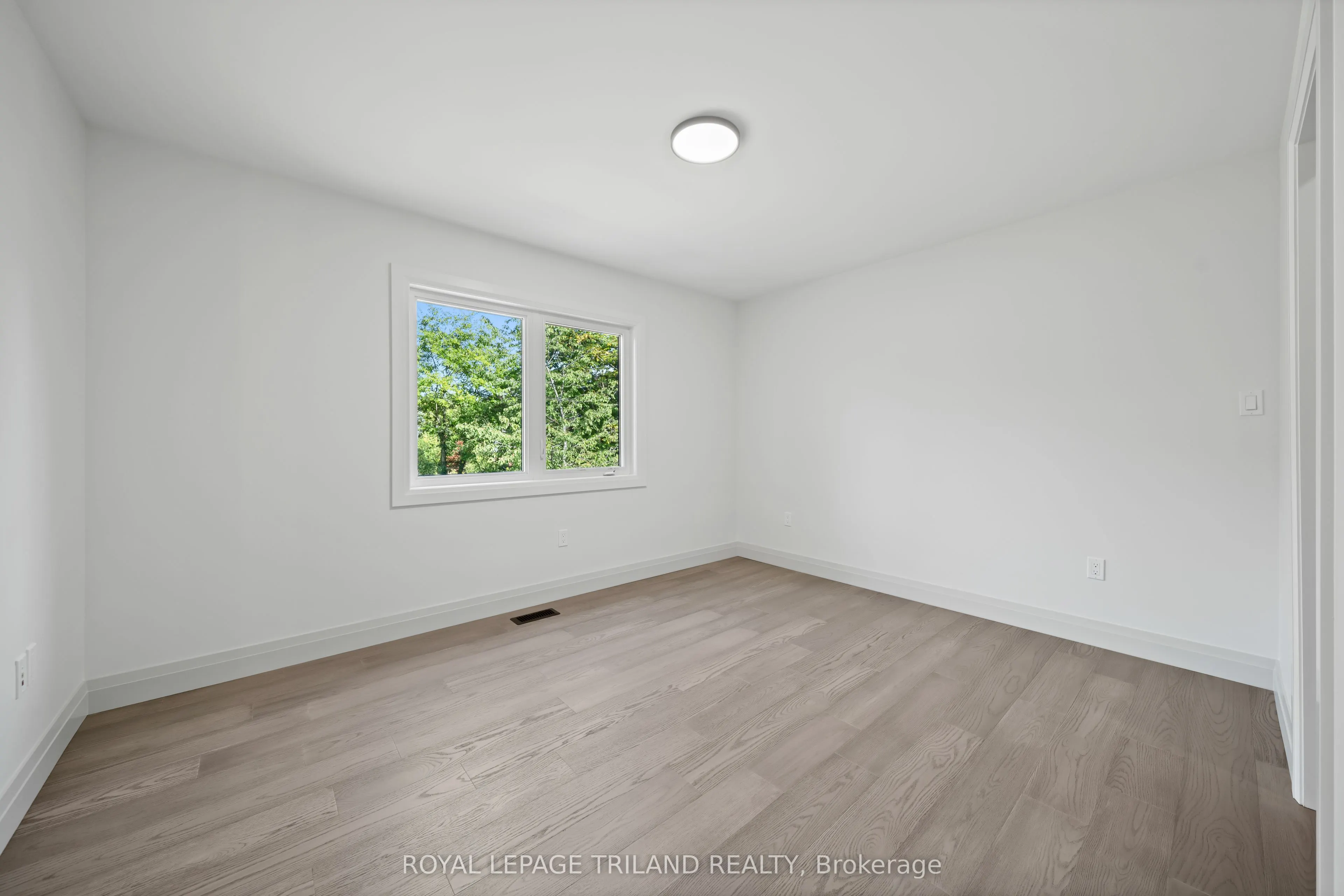 520 Canterbury Road