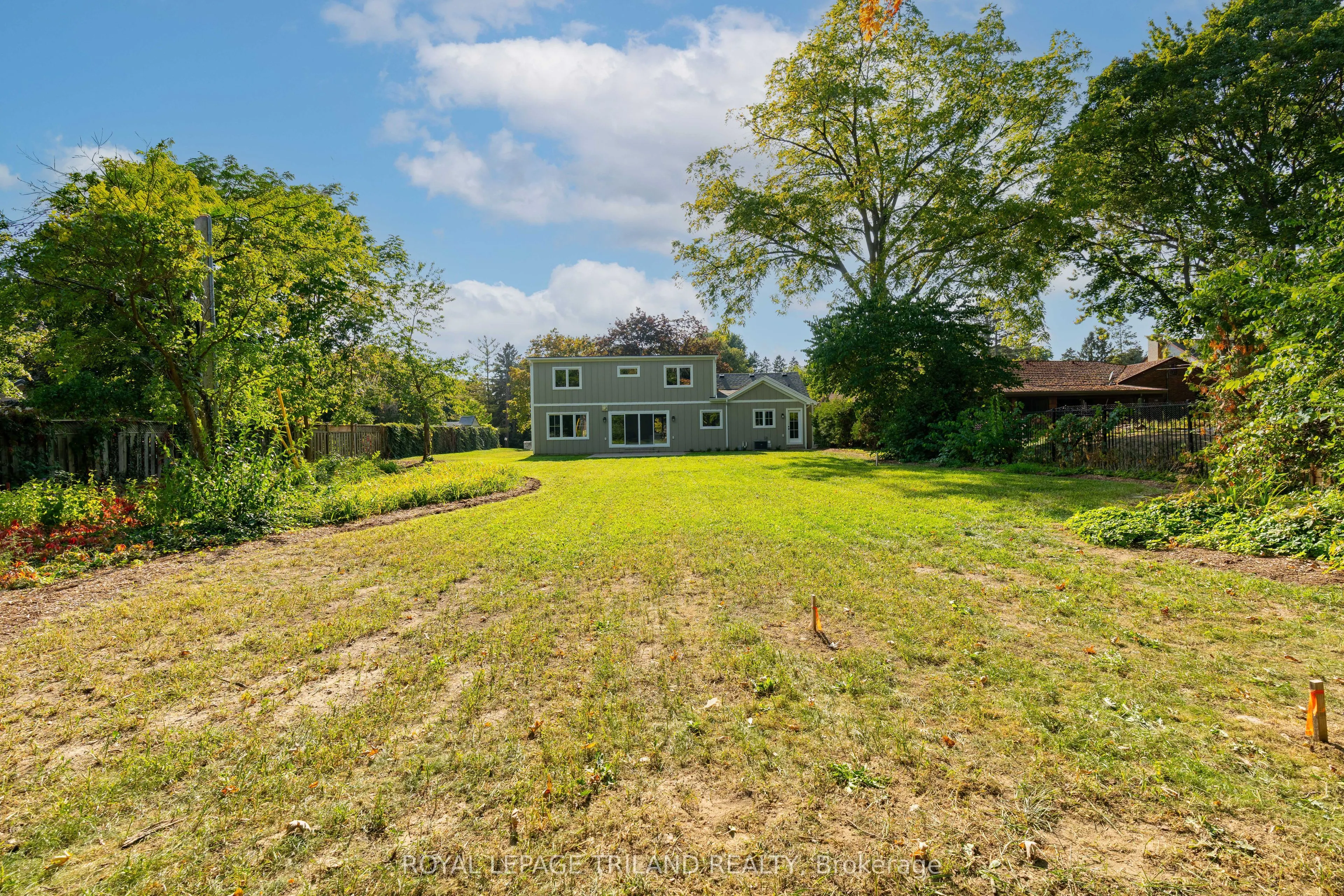 520 Canterbury Road