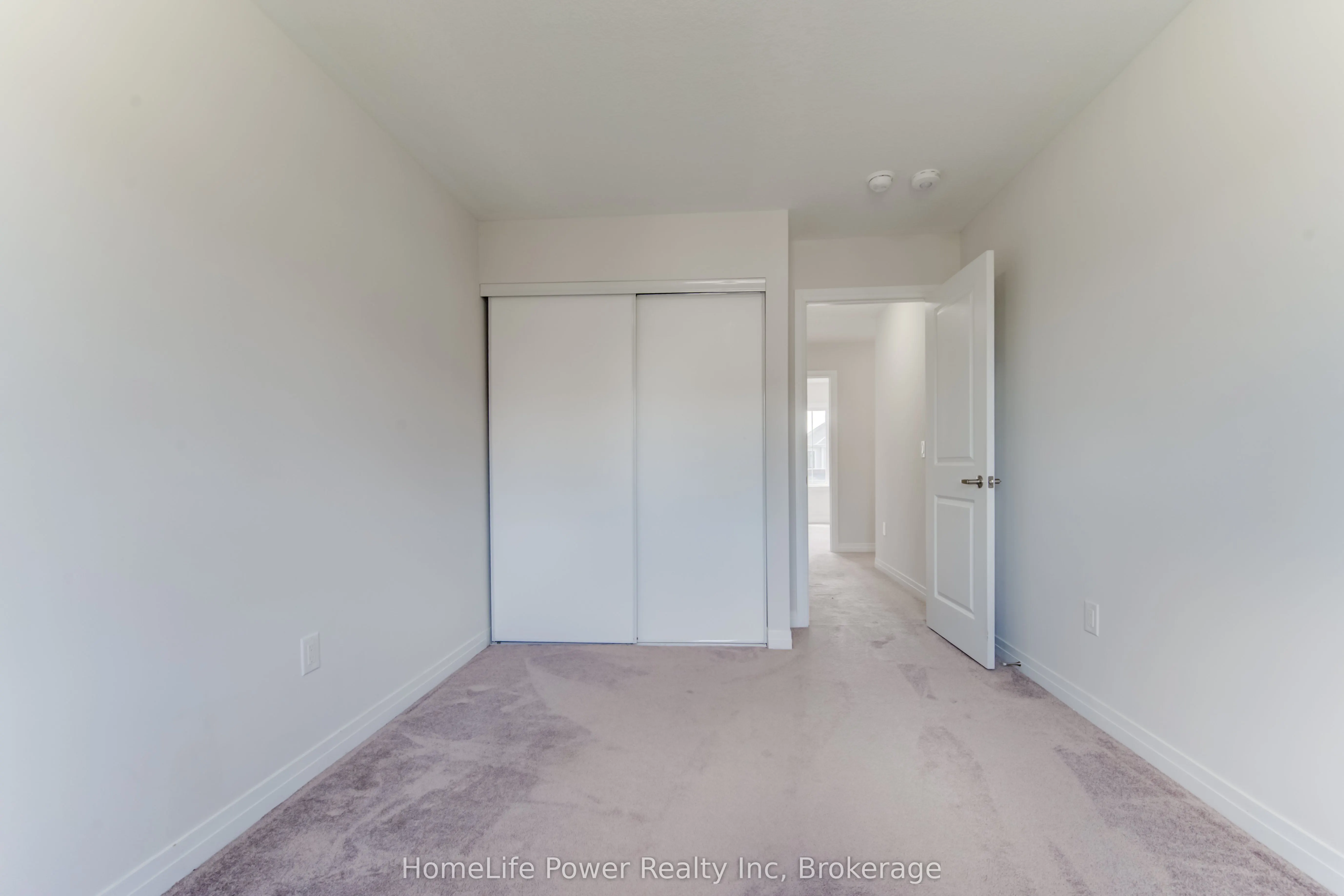 104 BLACKLOCK Street