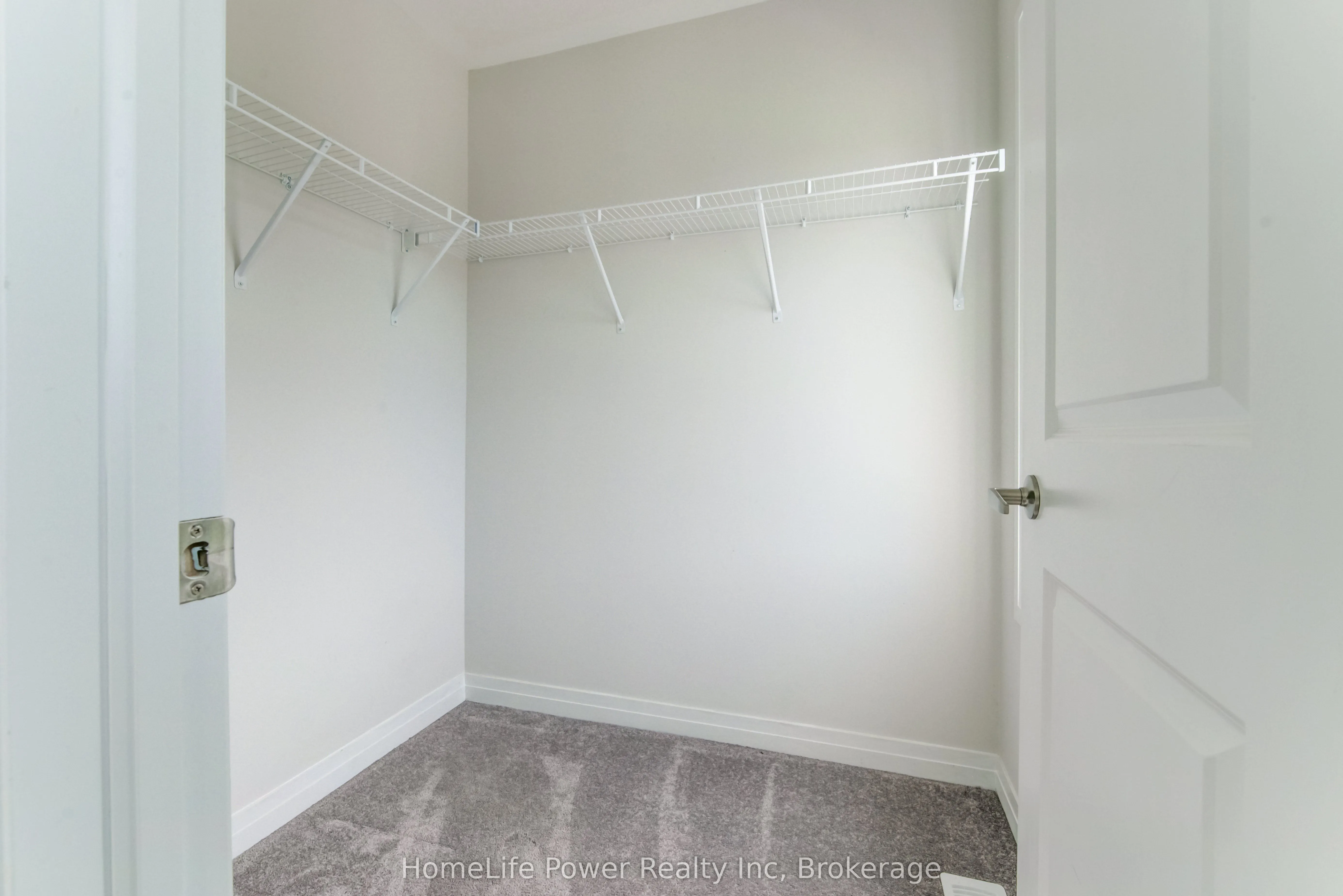 104 BLACKLOCK Street