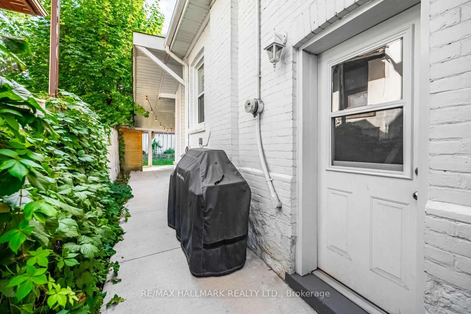 407 Aberdeen Avenue