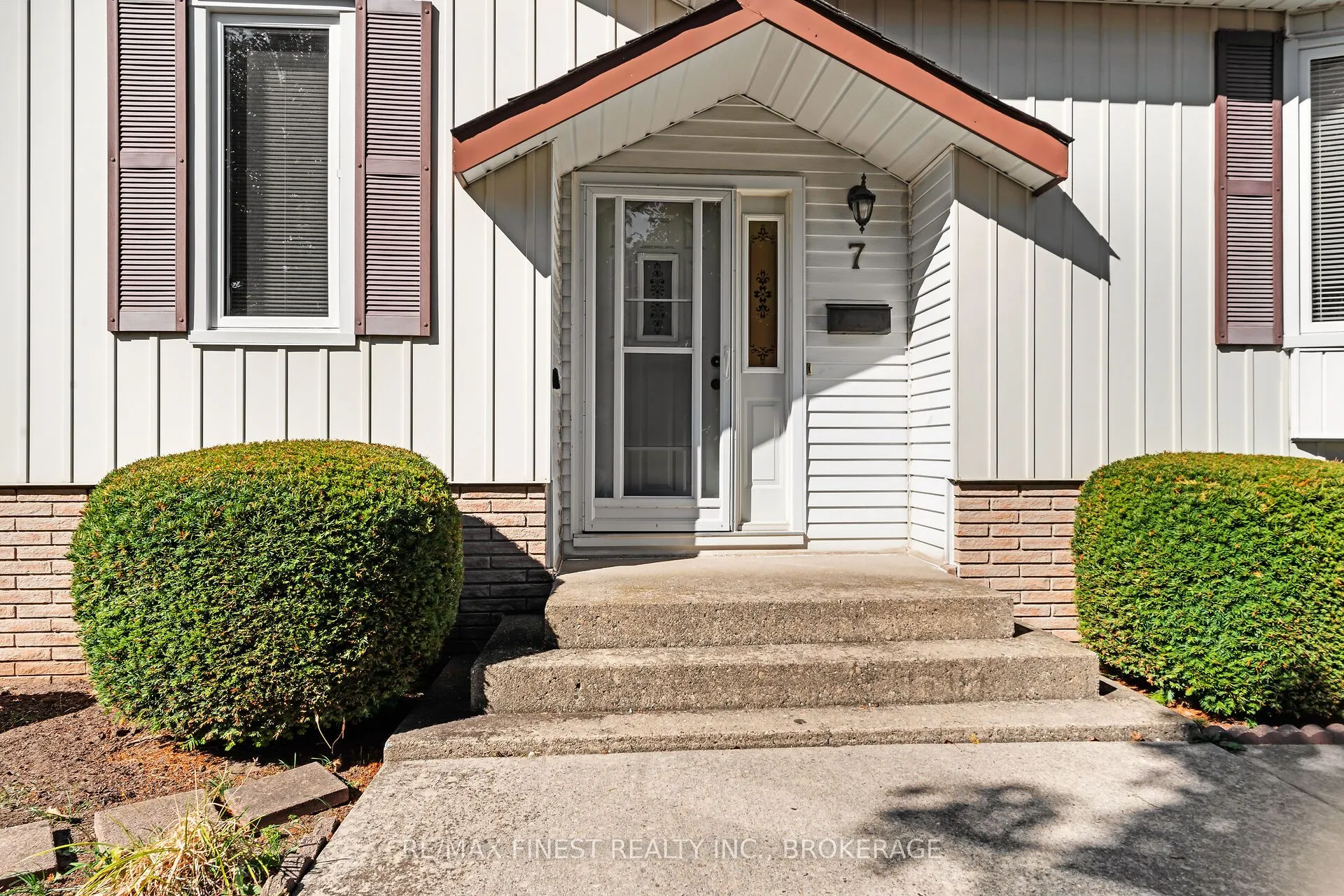 7 Huff Avenue