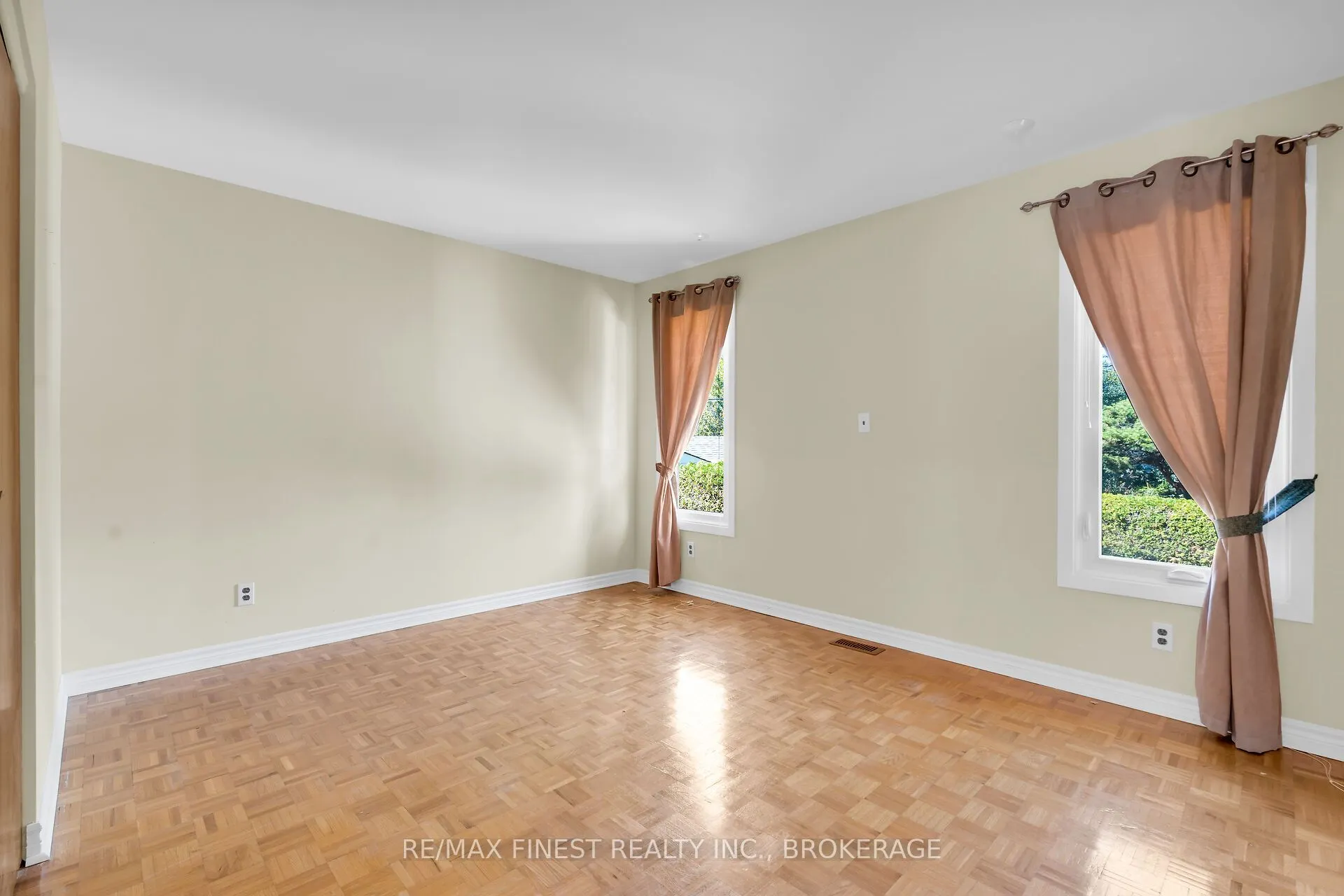 7 Huff Avenue