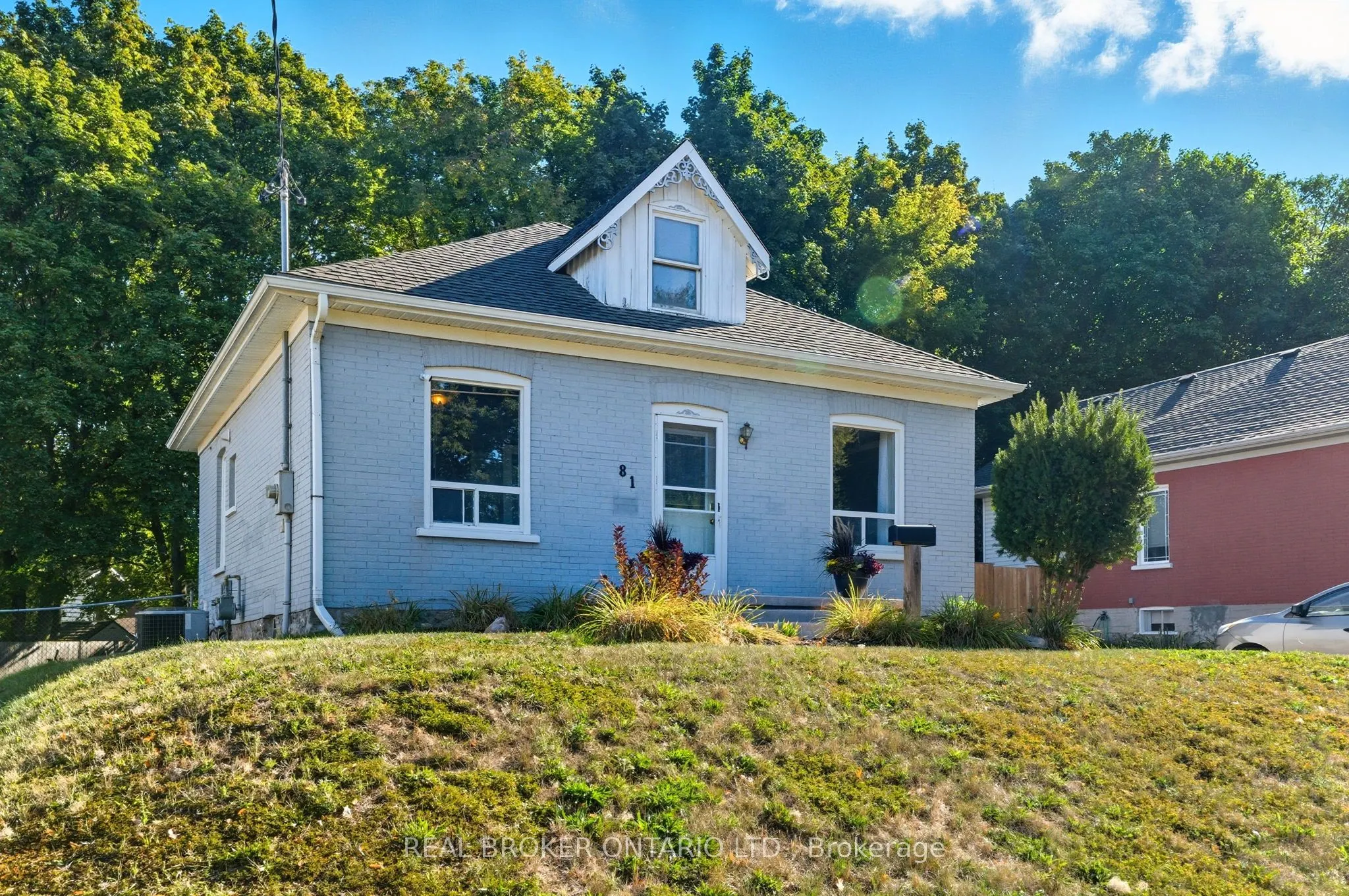 81 Beech Avenue