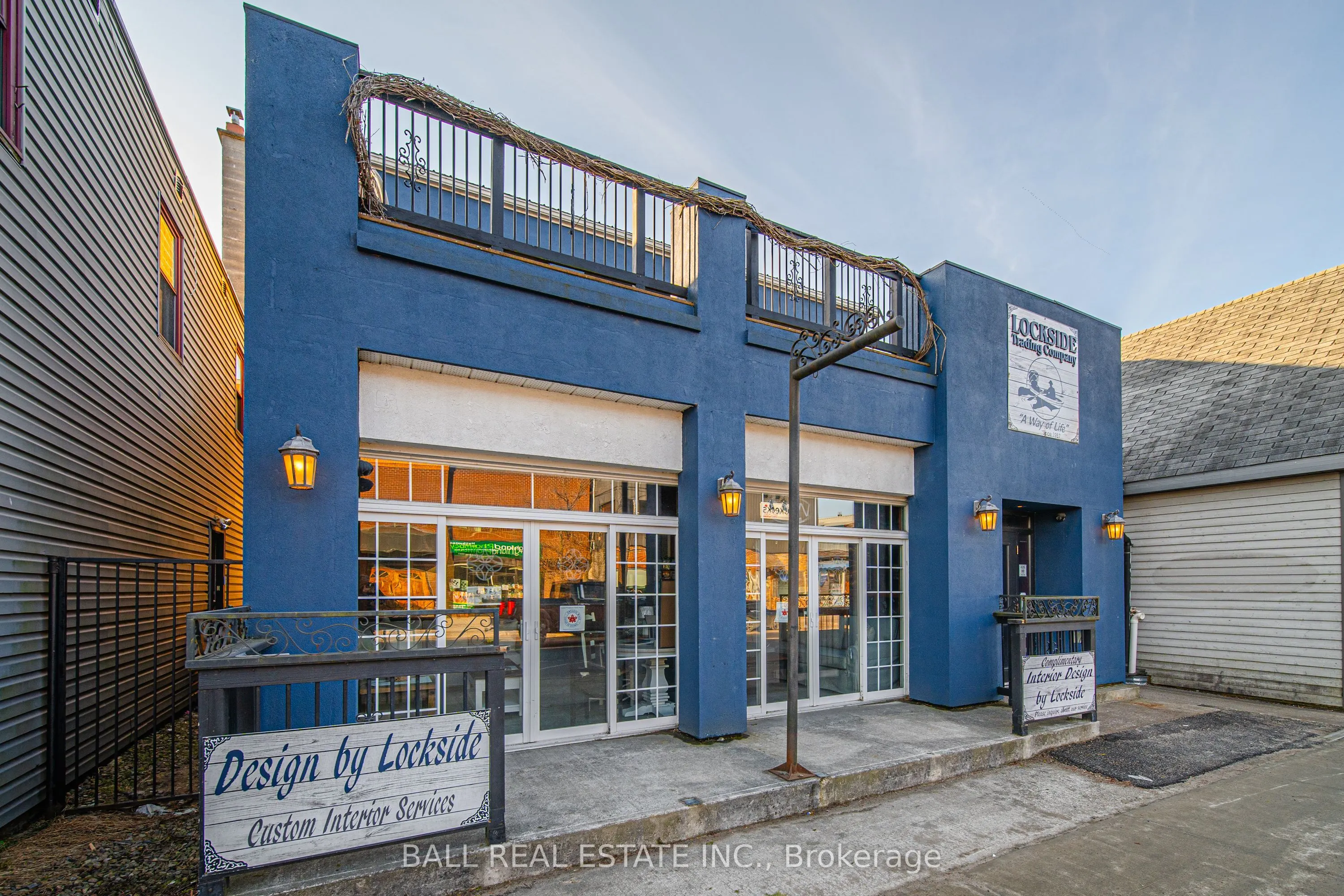 212 Highland Street