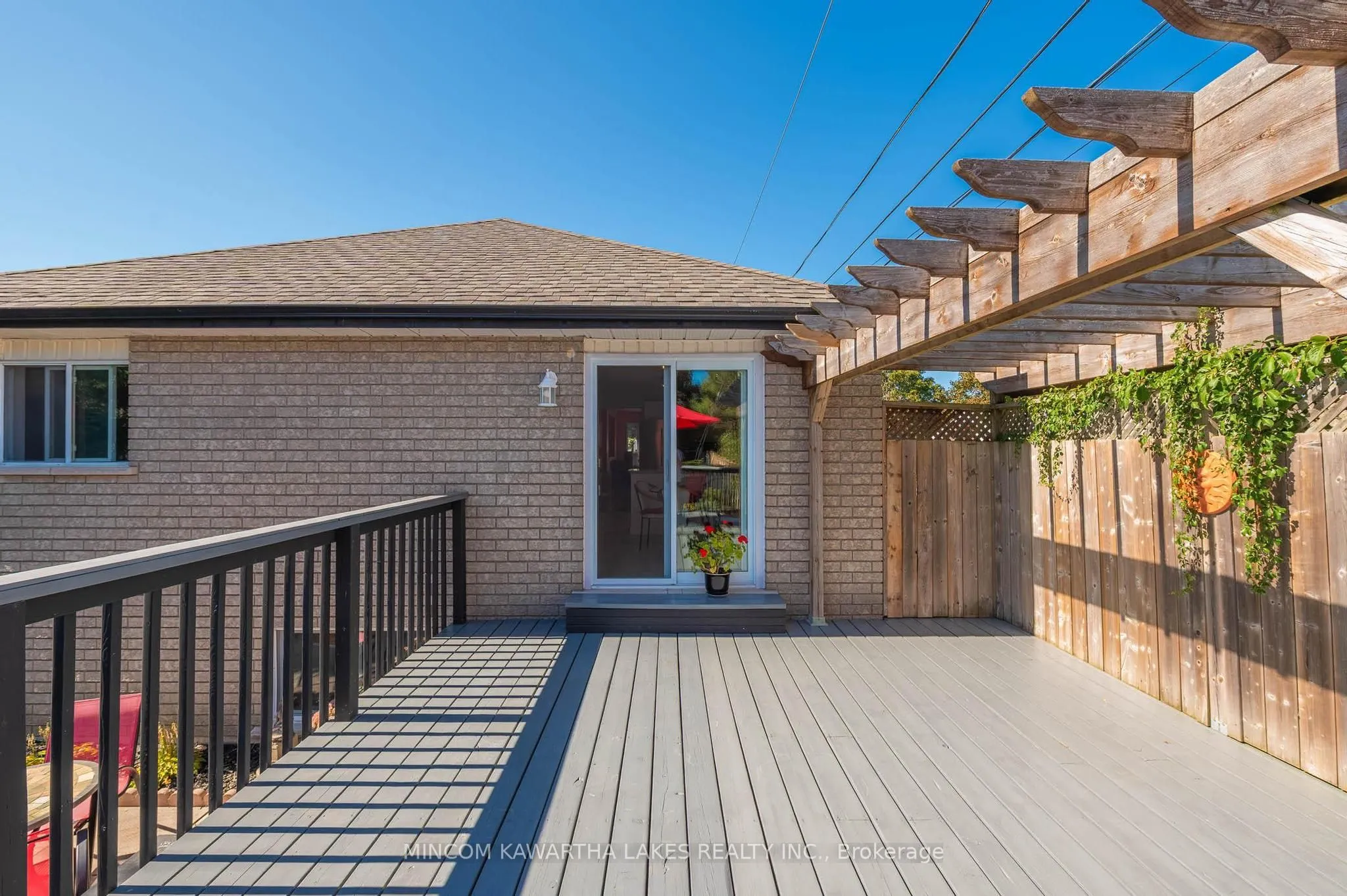 850 Hemlock Street