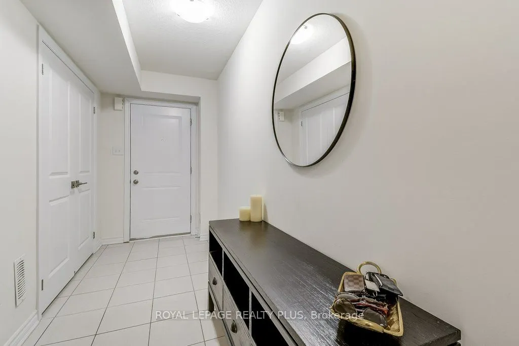 383 Dundas Street E, #34