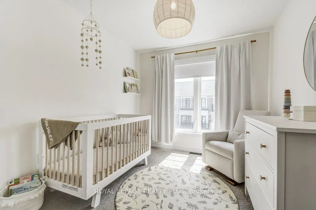 383 Dundas Street E, #34