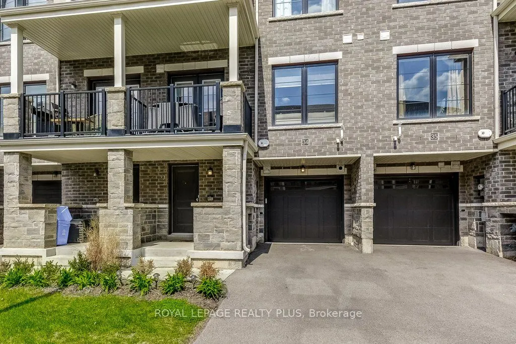 383 Dundas Street E, #34