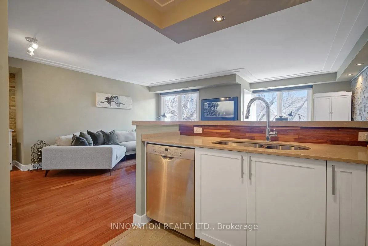 150 Waverley Street, #2C