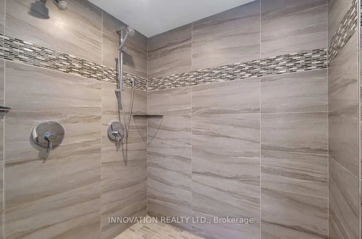 150 Waverley Street, #2C