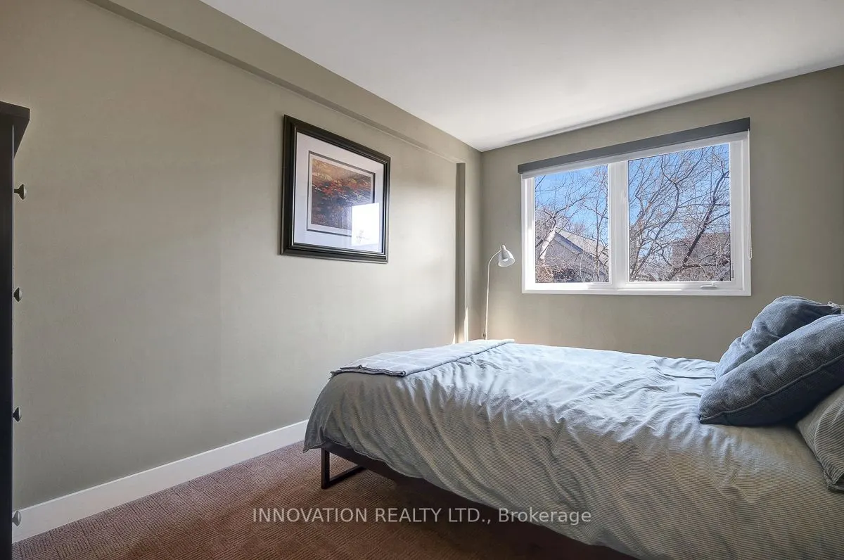 150 Waverley Street, #2C