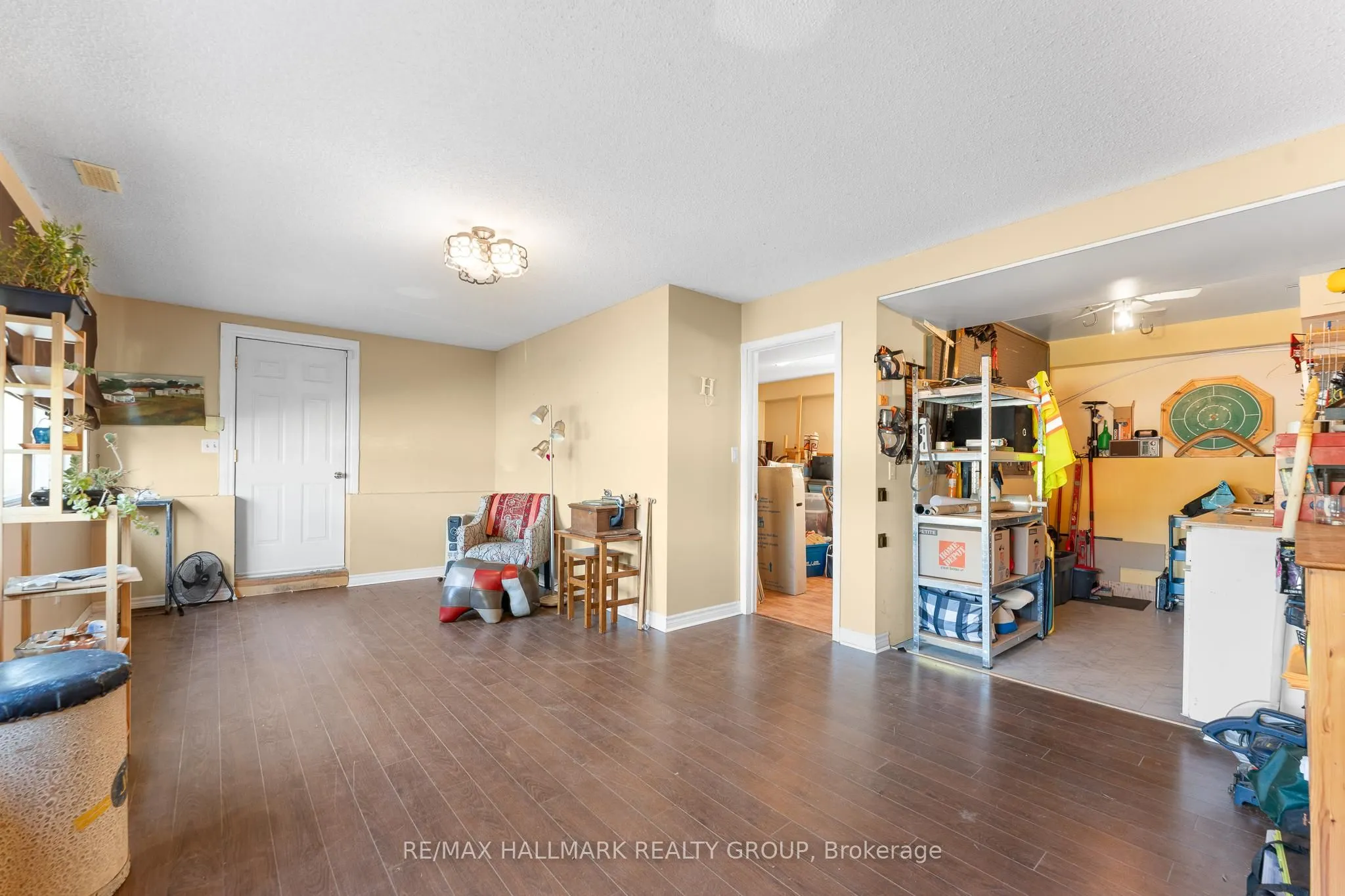 3960 Farmers Way