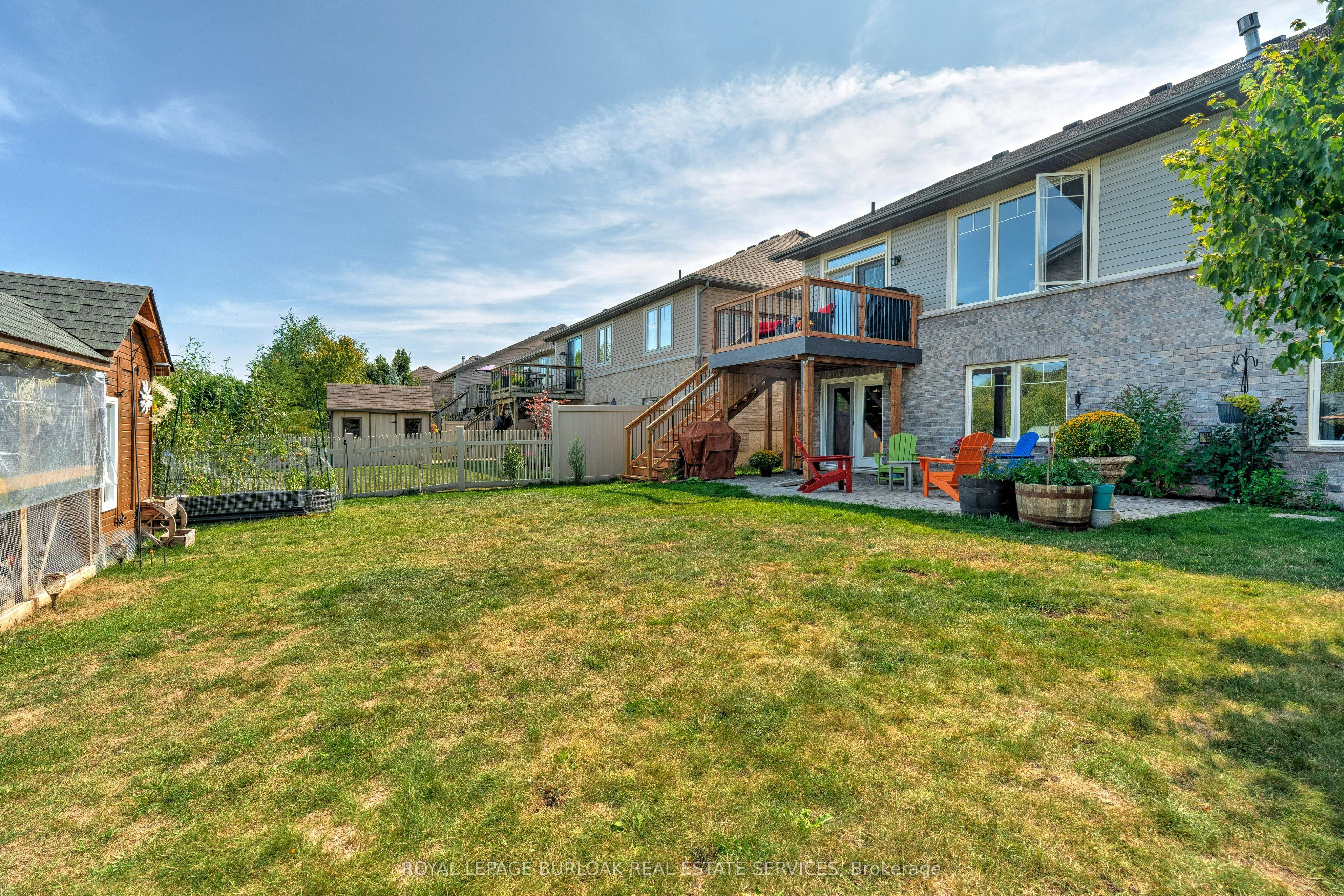 17 Manorwood Drive