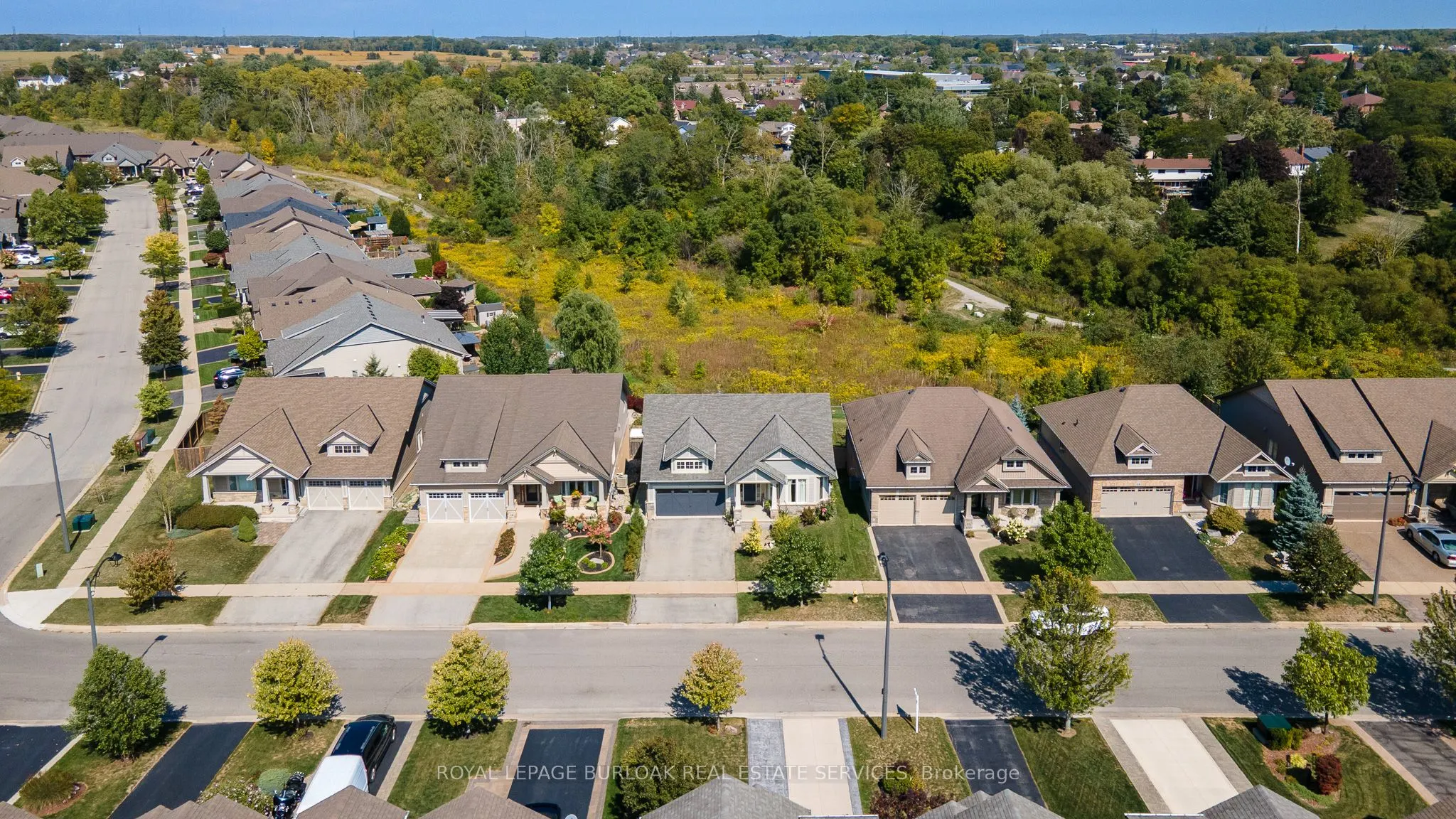 17 Manorwood Drive