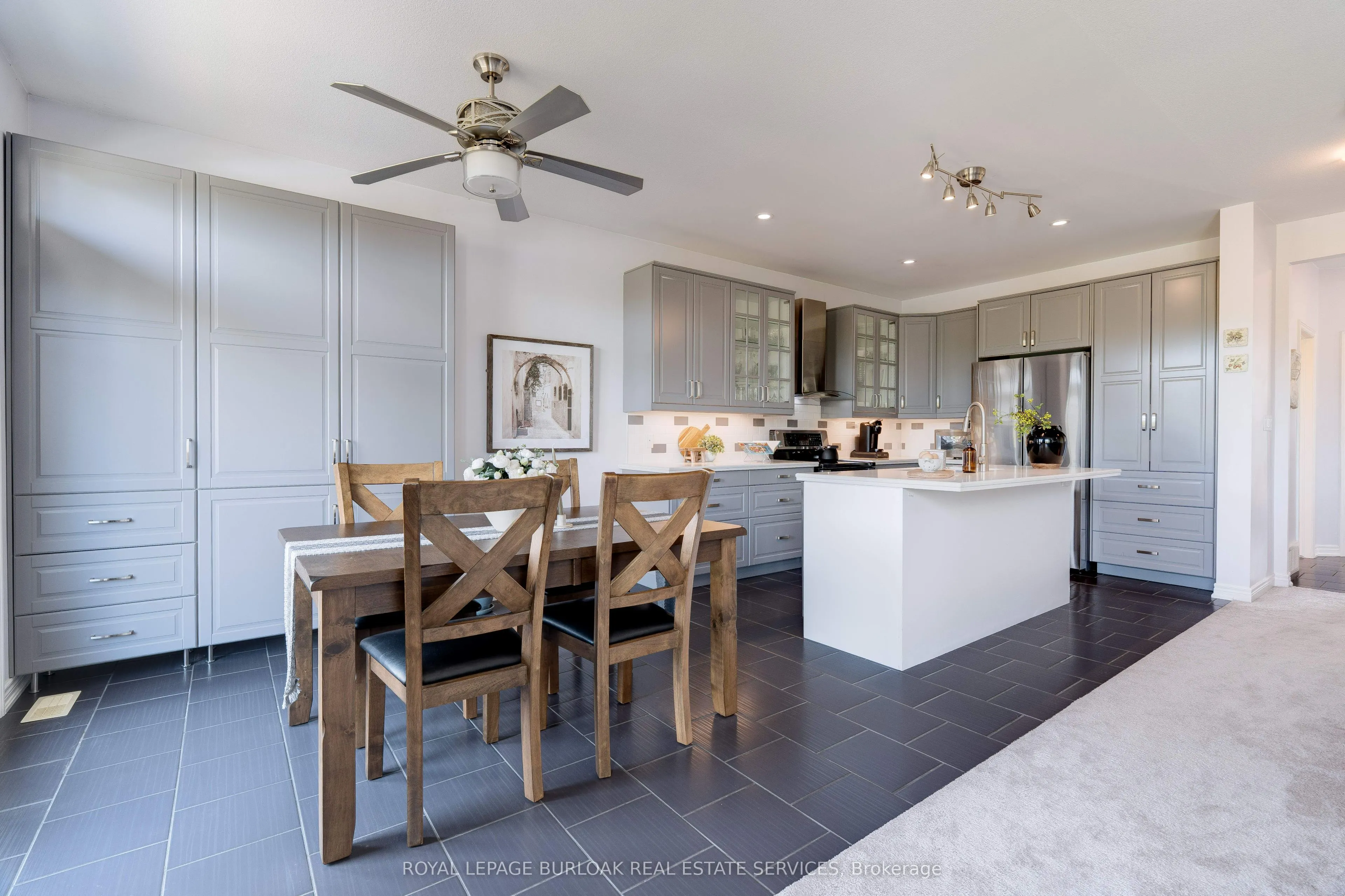 17 Manorwood Drive