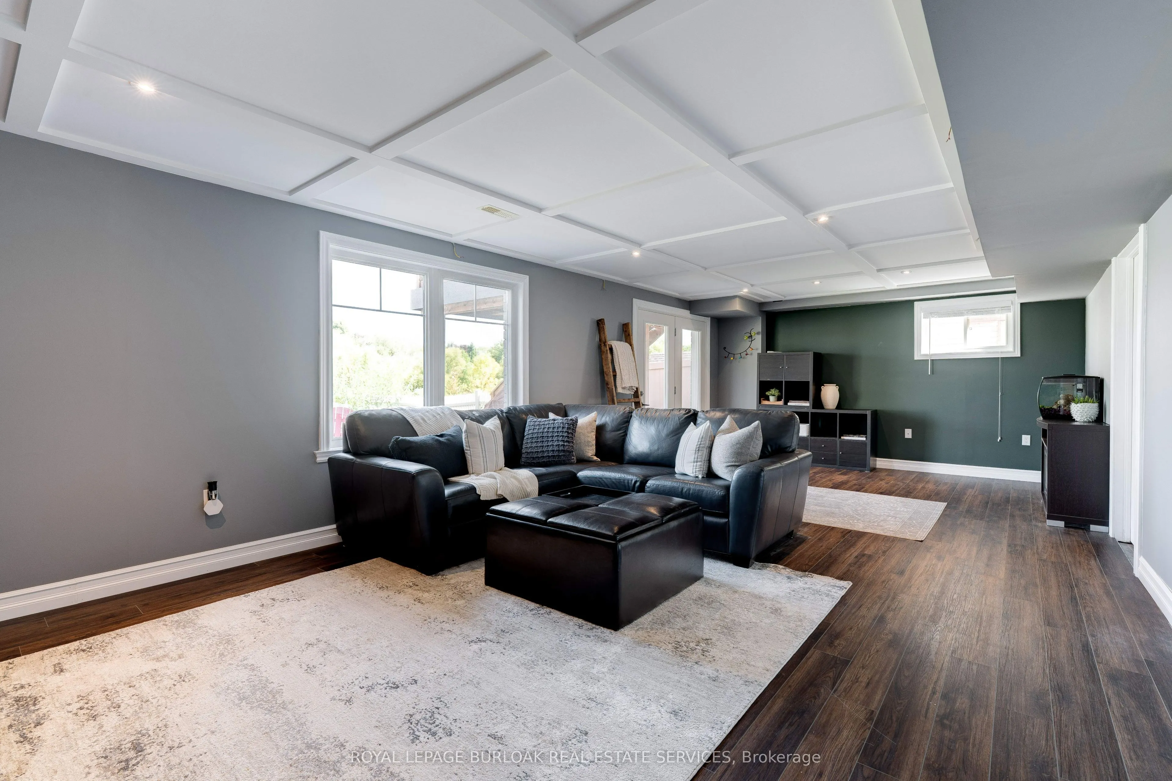 17 Manorwood Drive