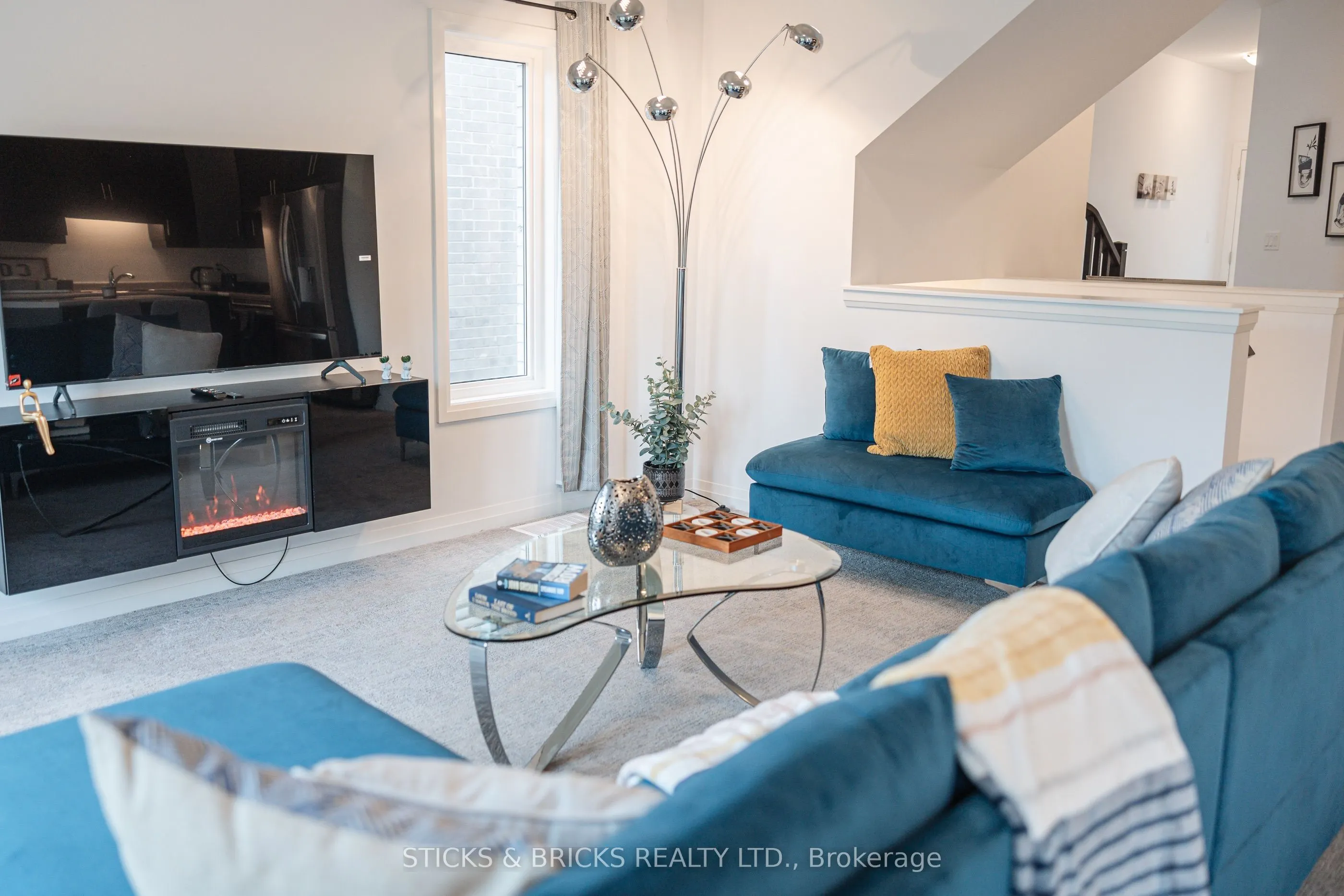 4552 Portage Road, #78