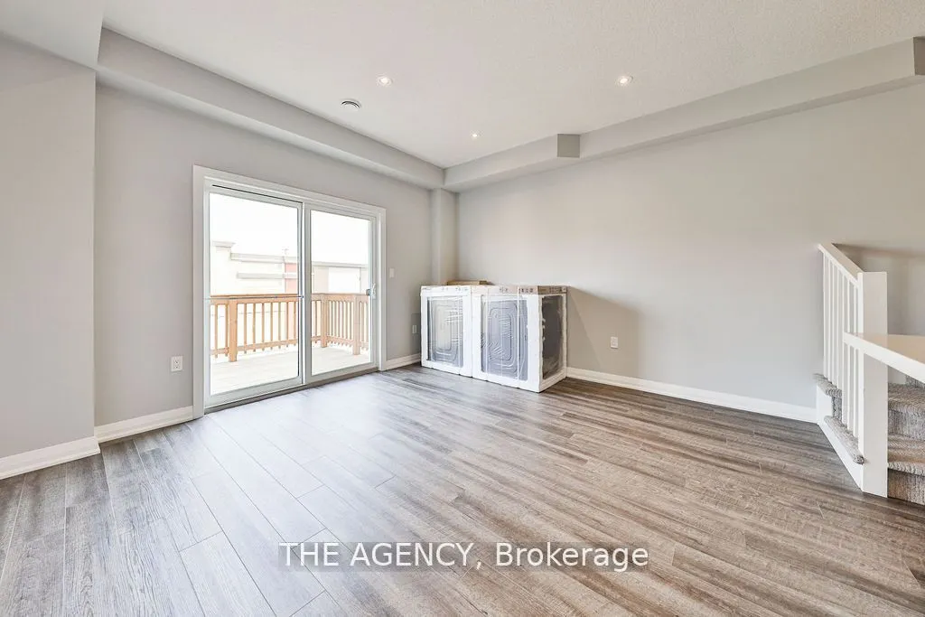 53 Aquarius Crescent