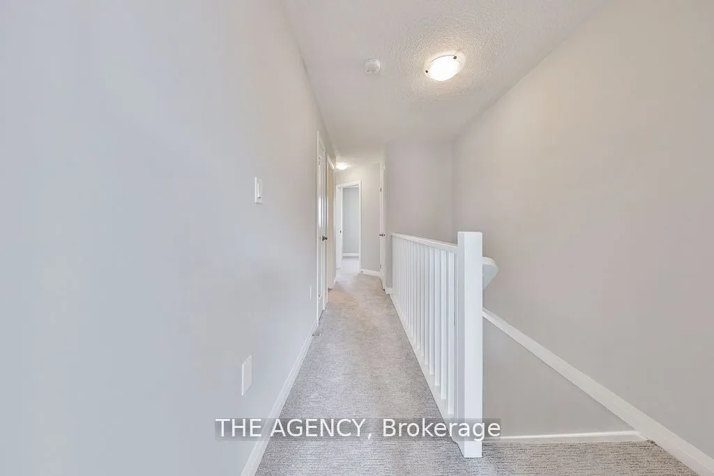 53 Aquarius Crescent