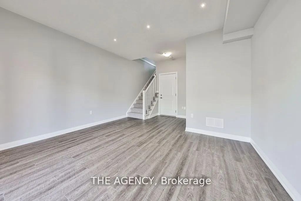 53 Aquarius Crescent