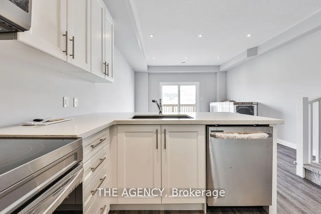 53 Aquarius Crescent