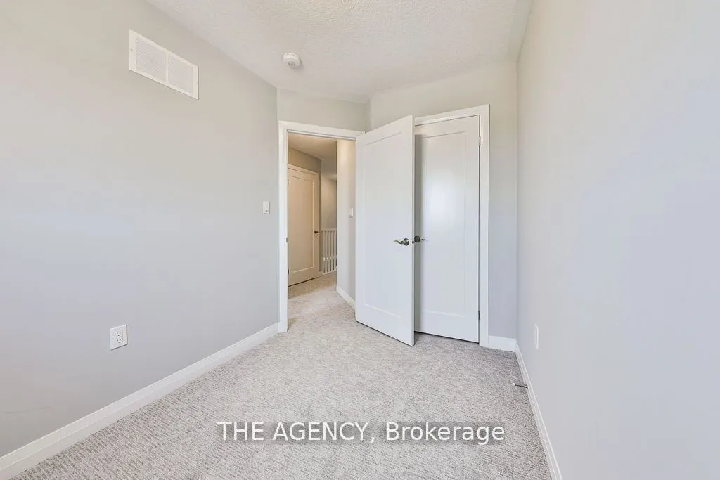 53 Aquarius Crescent