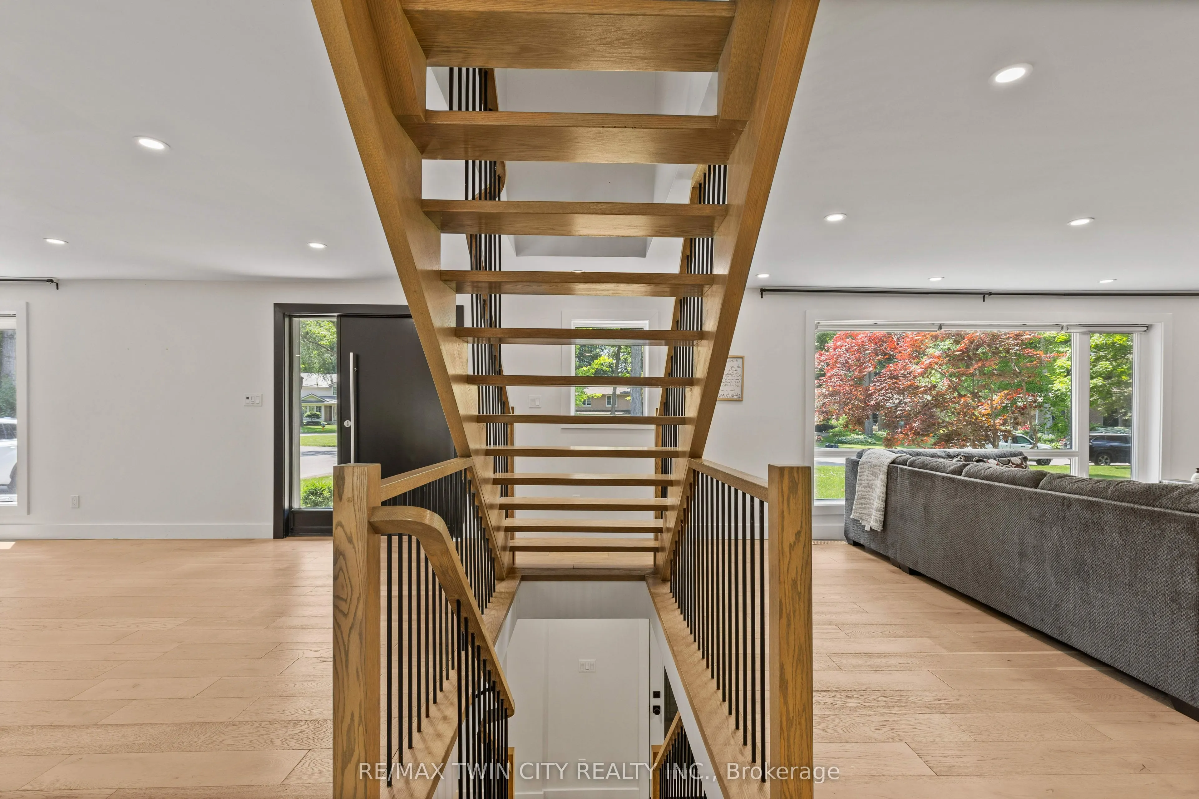 514 Oxbow Road