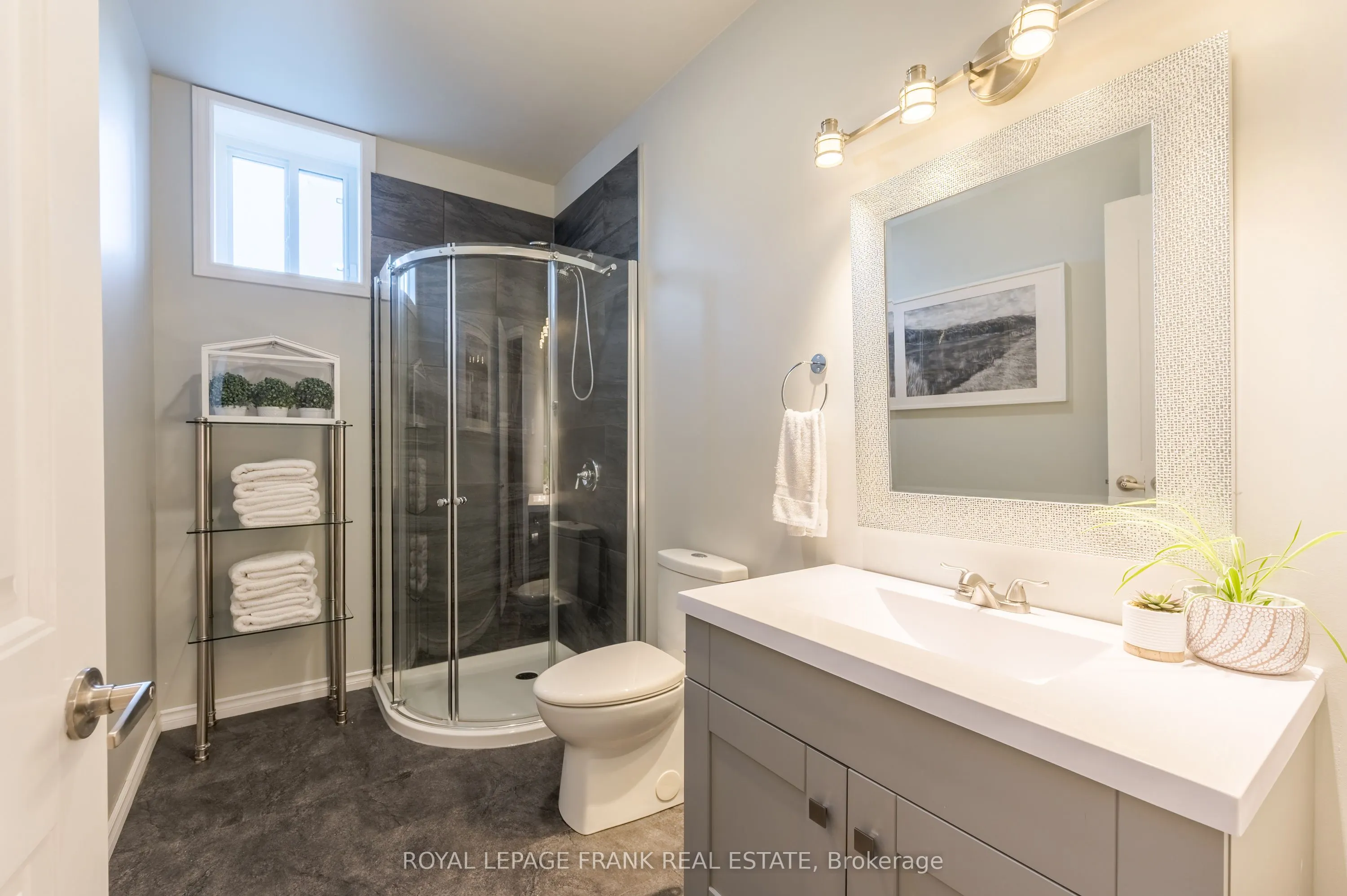 1229 Asphodel 7th Line